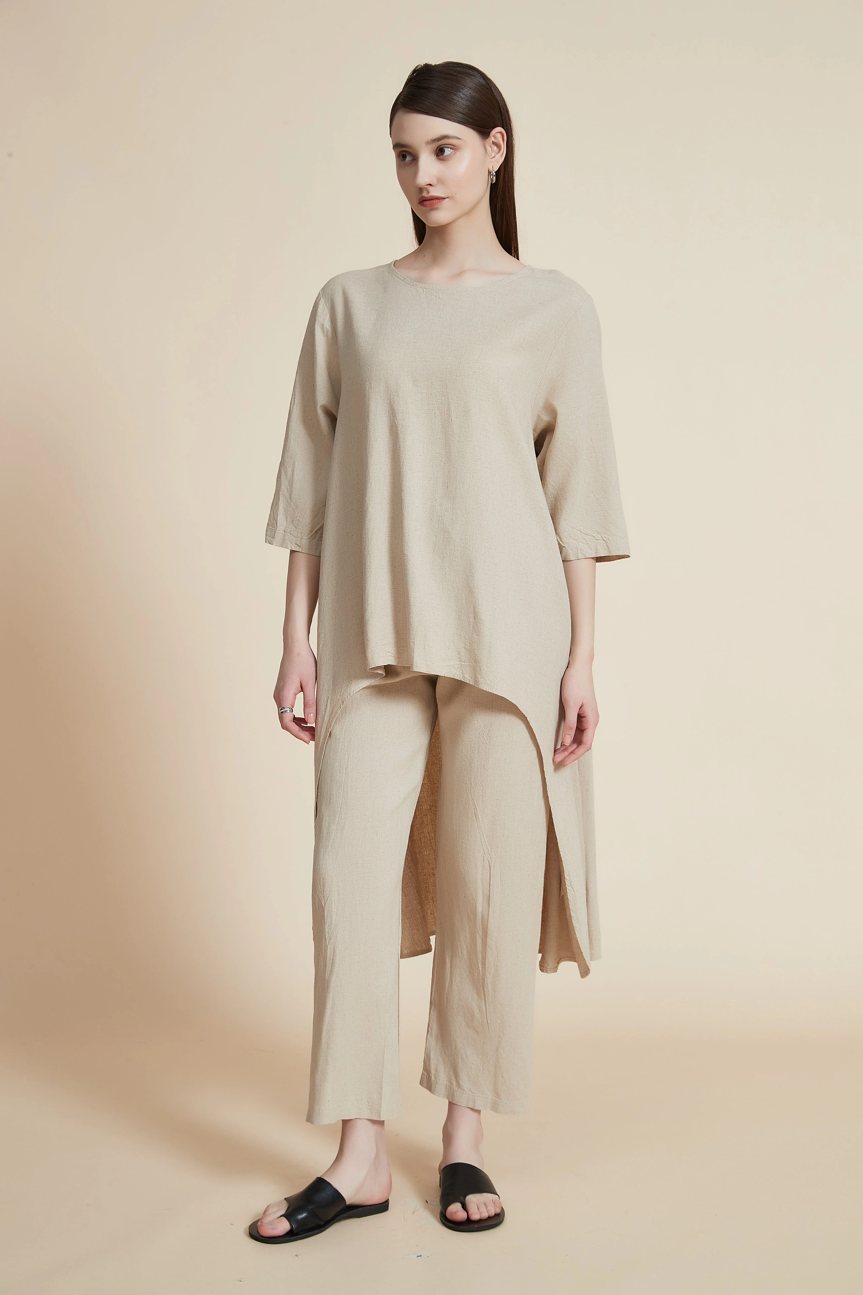Short Sleeve Long Back Blouse with Round Neck - Image 2