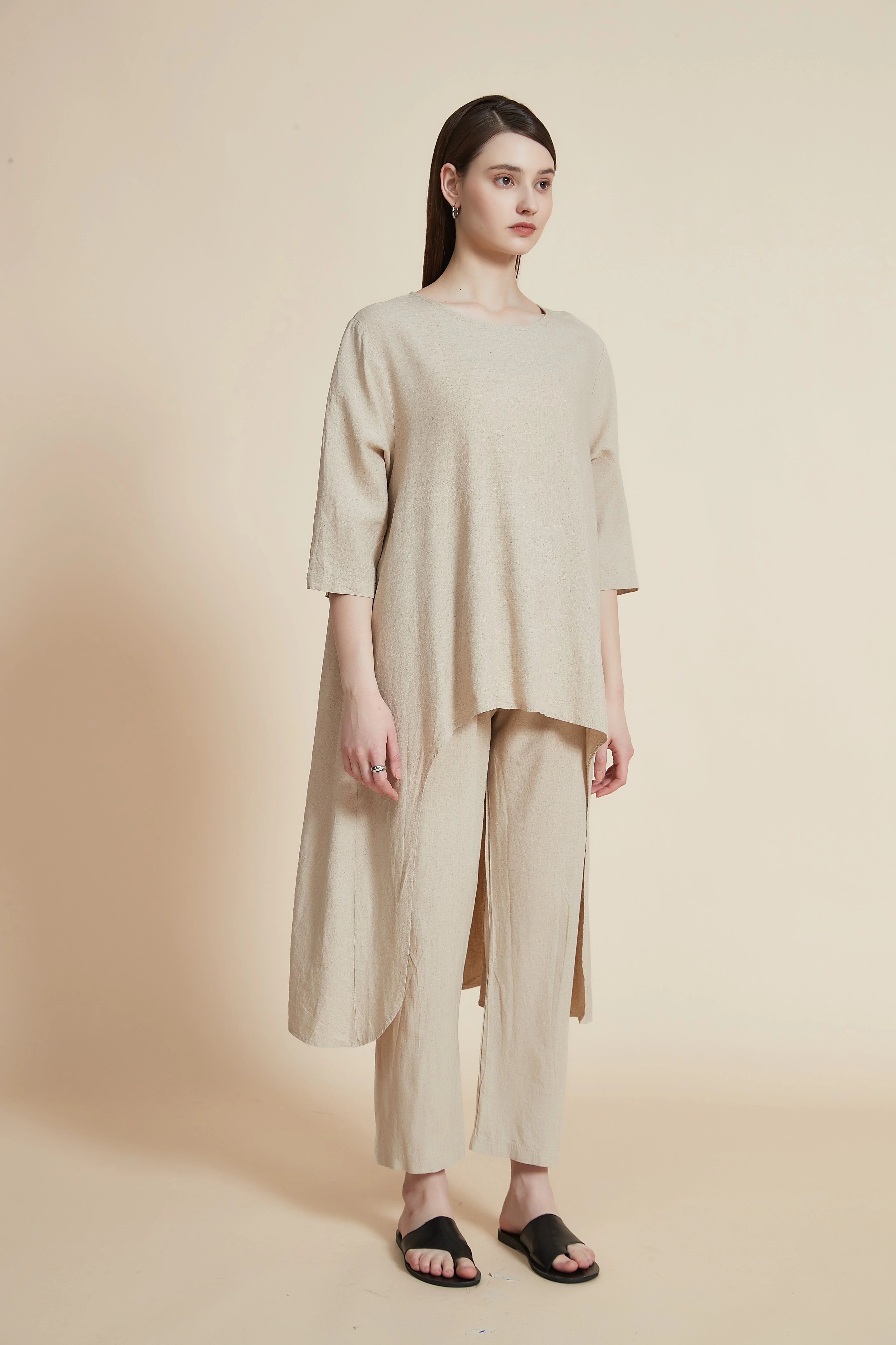 Short Sleeve Long Back Blouse with Round Neck - Image 3