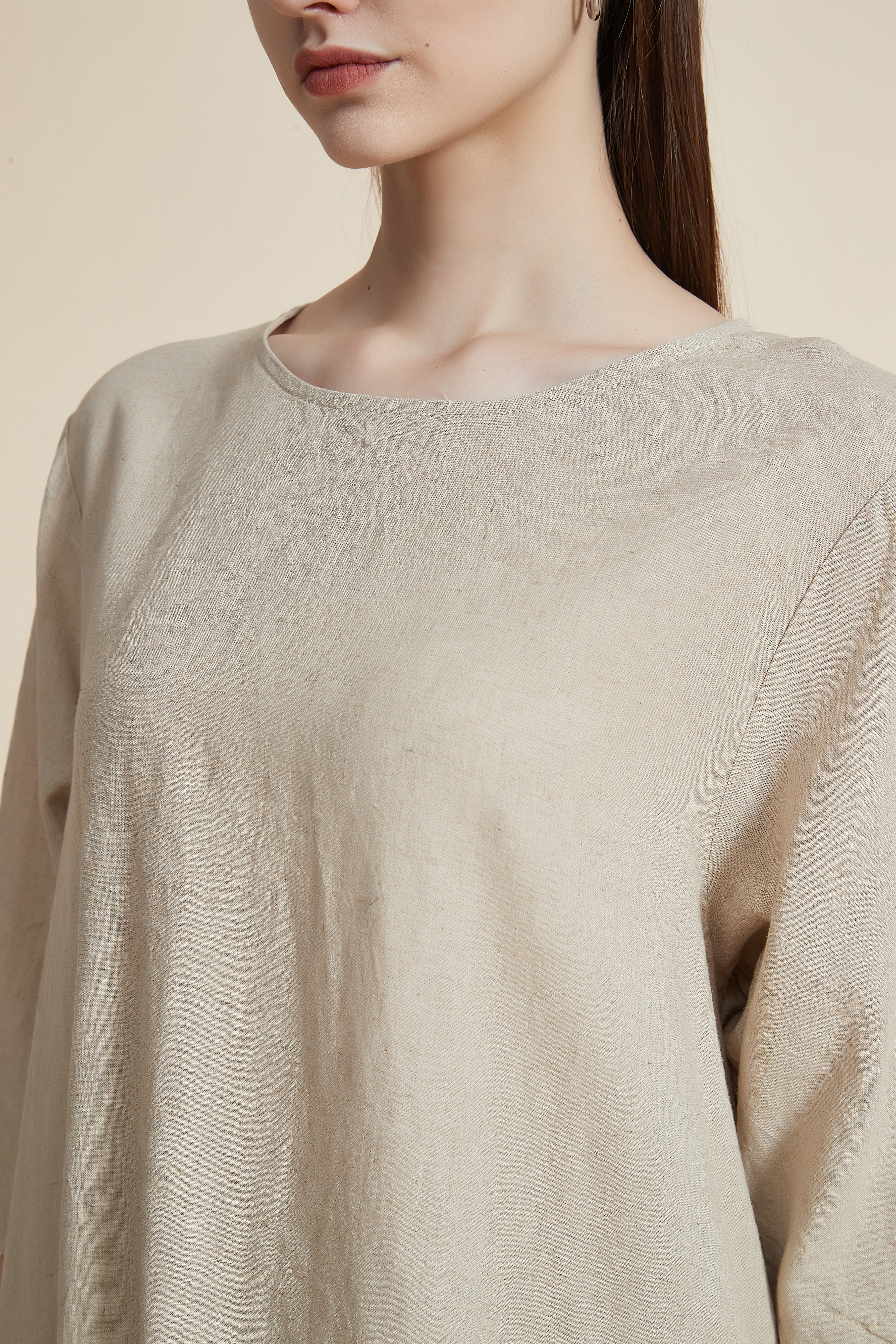 Short Sleeve Long Back Blouse with Round Neck - Image 5