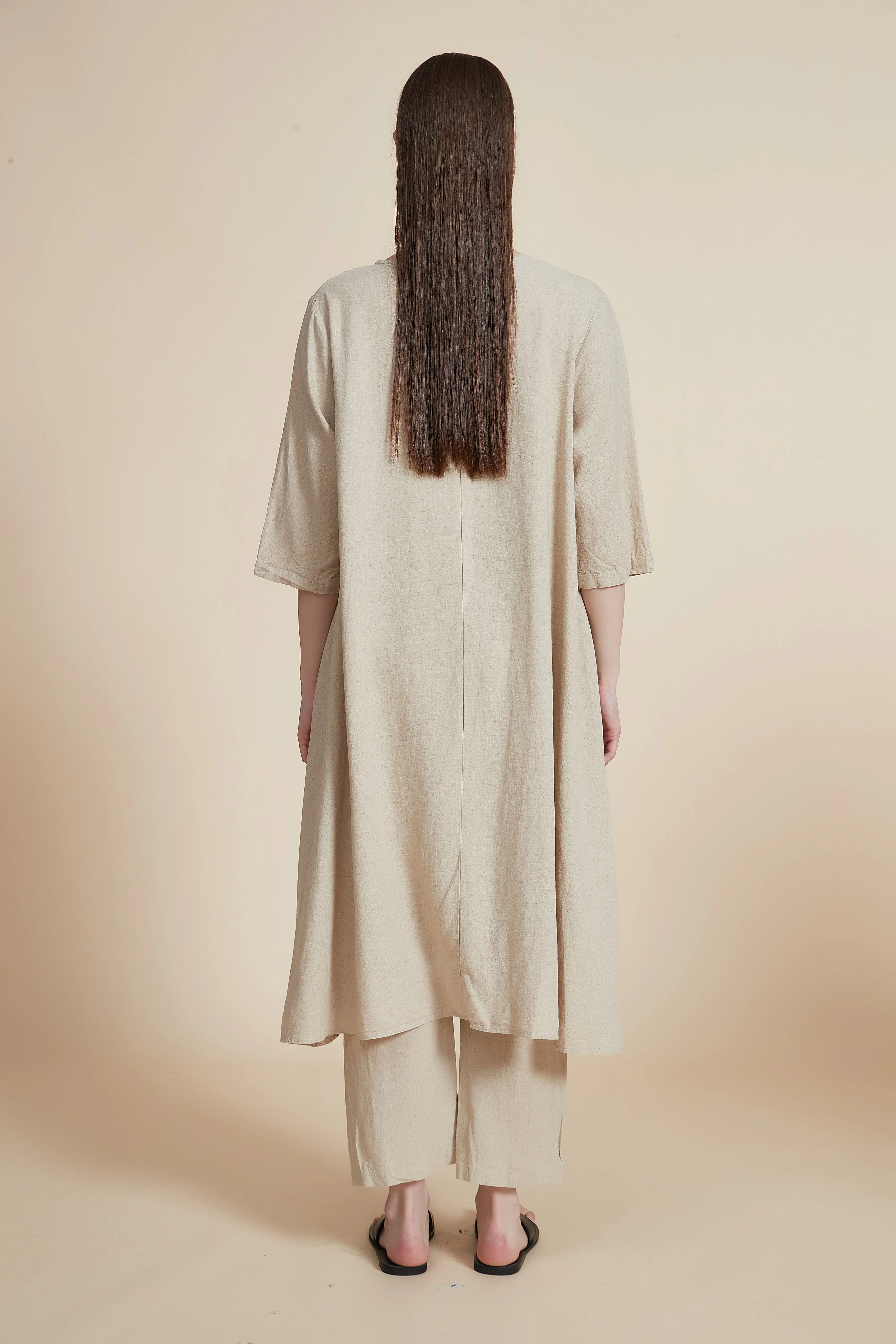 Short Sleeve Long Back Blouse with Round Neck - Image 6