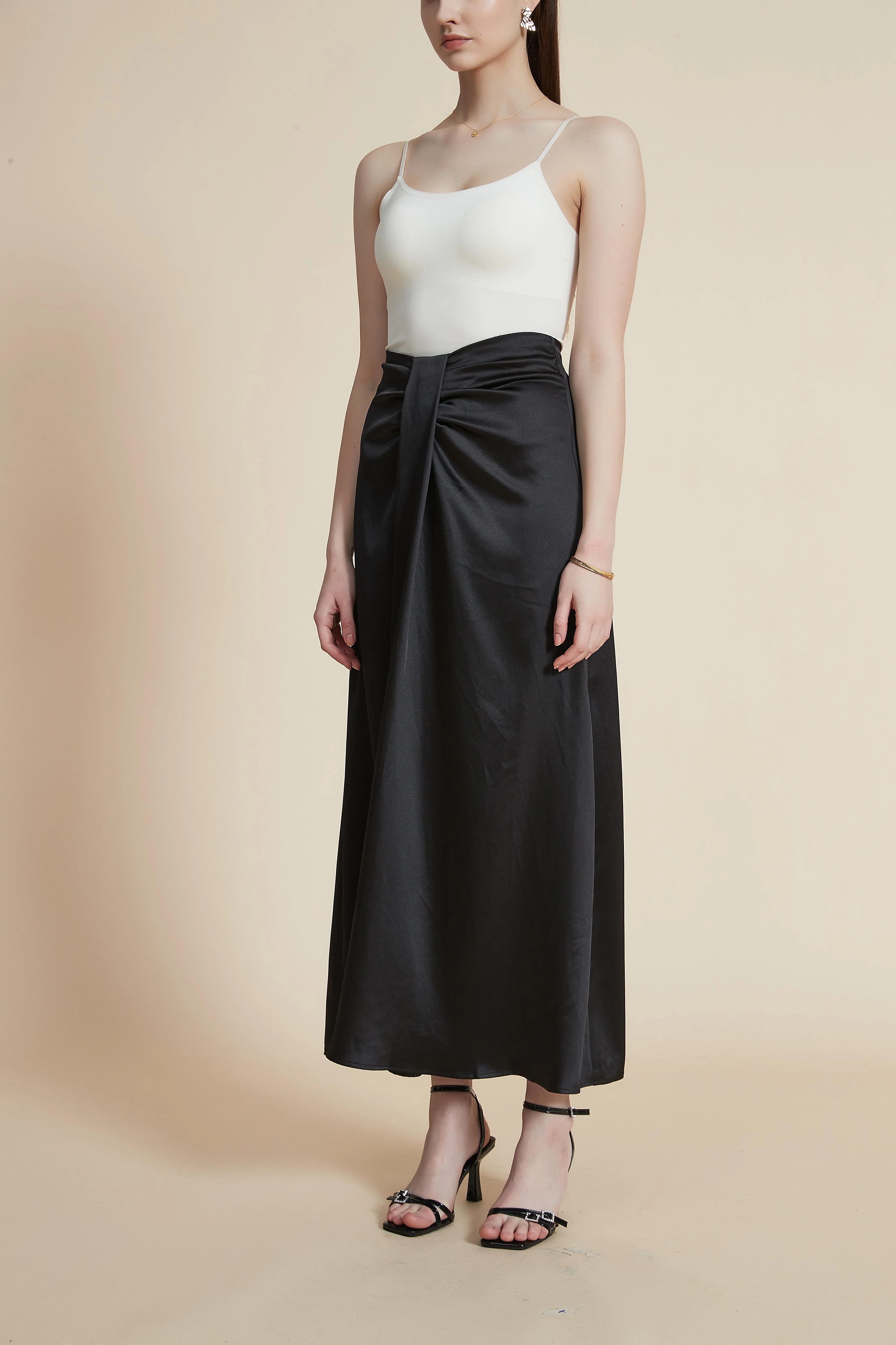 Front Ruffled Long Skirt - Image 6