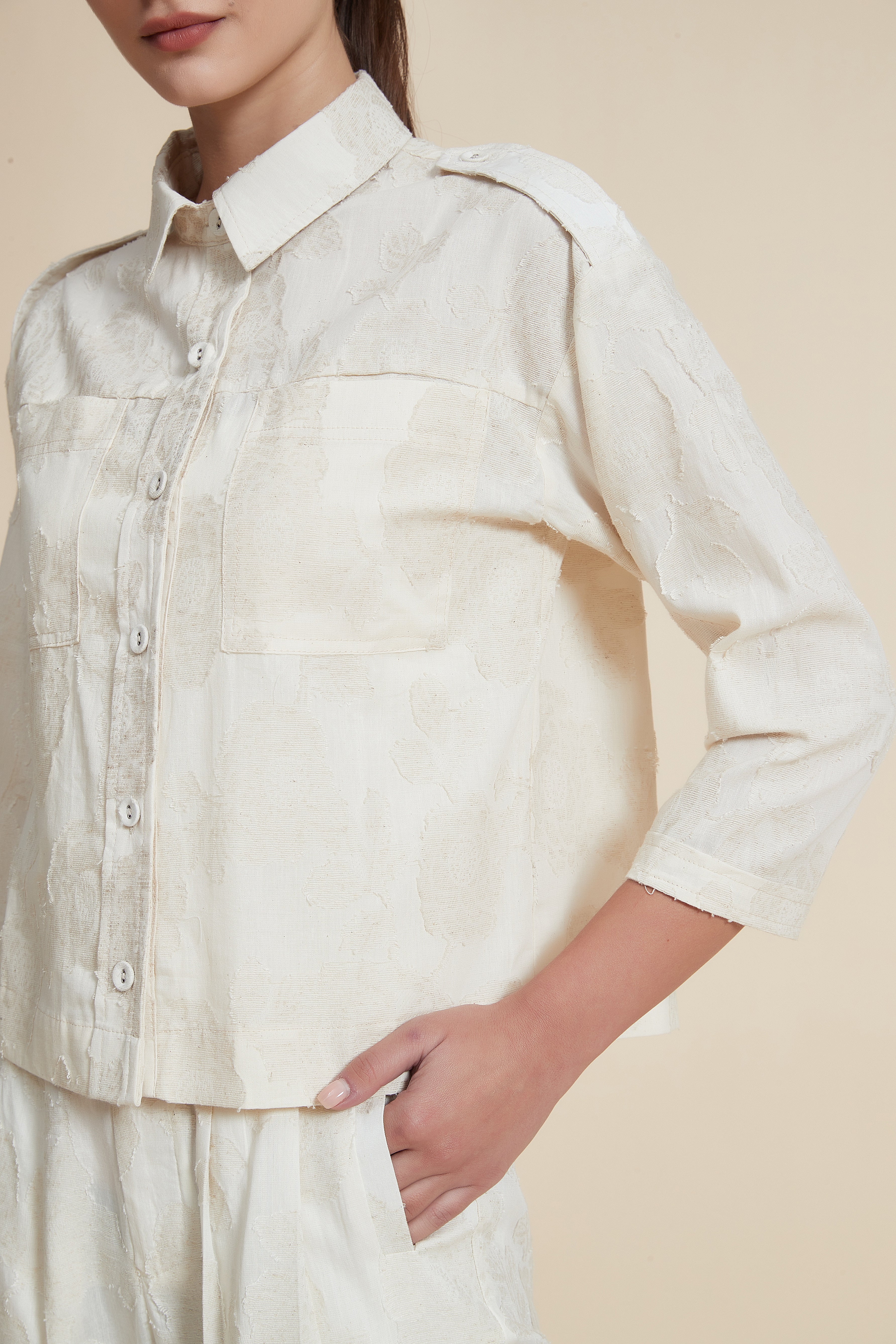 Plain Solid 3/4 Sleeve Blouse with Shirt Collar - Image 3