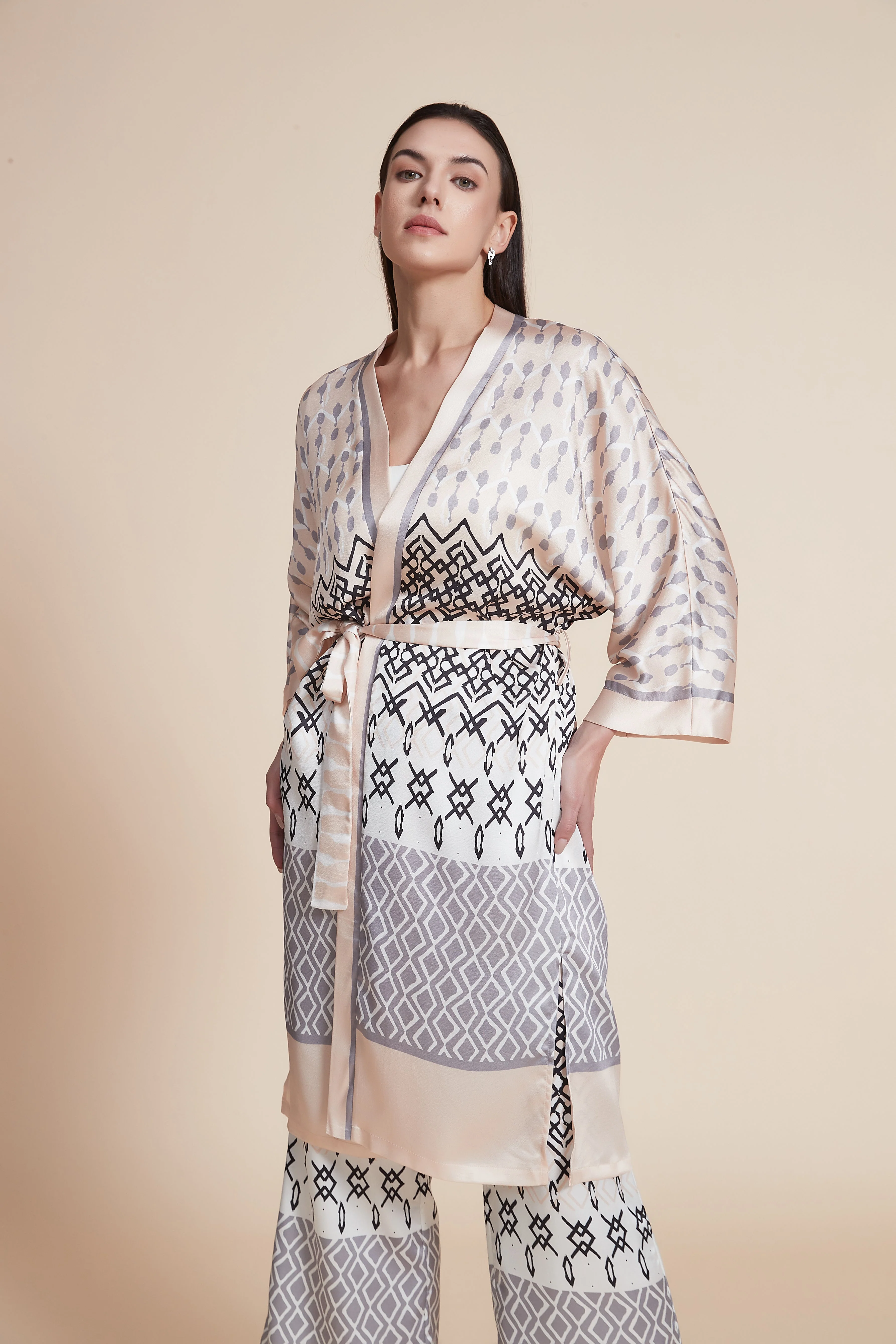 Knee-Length Printed Jacket with 3/4 Sleeves and Belt