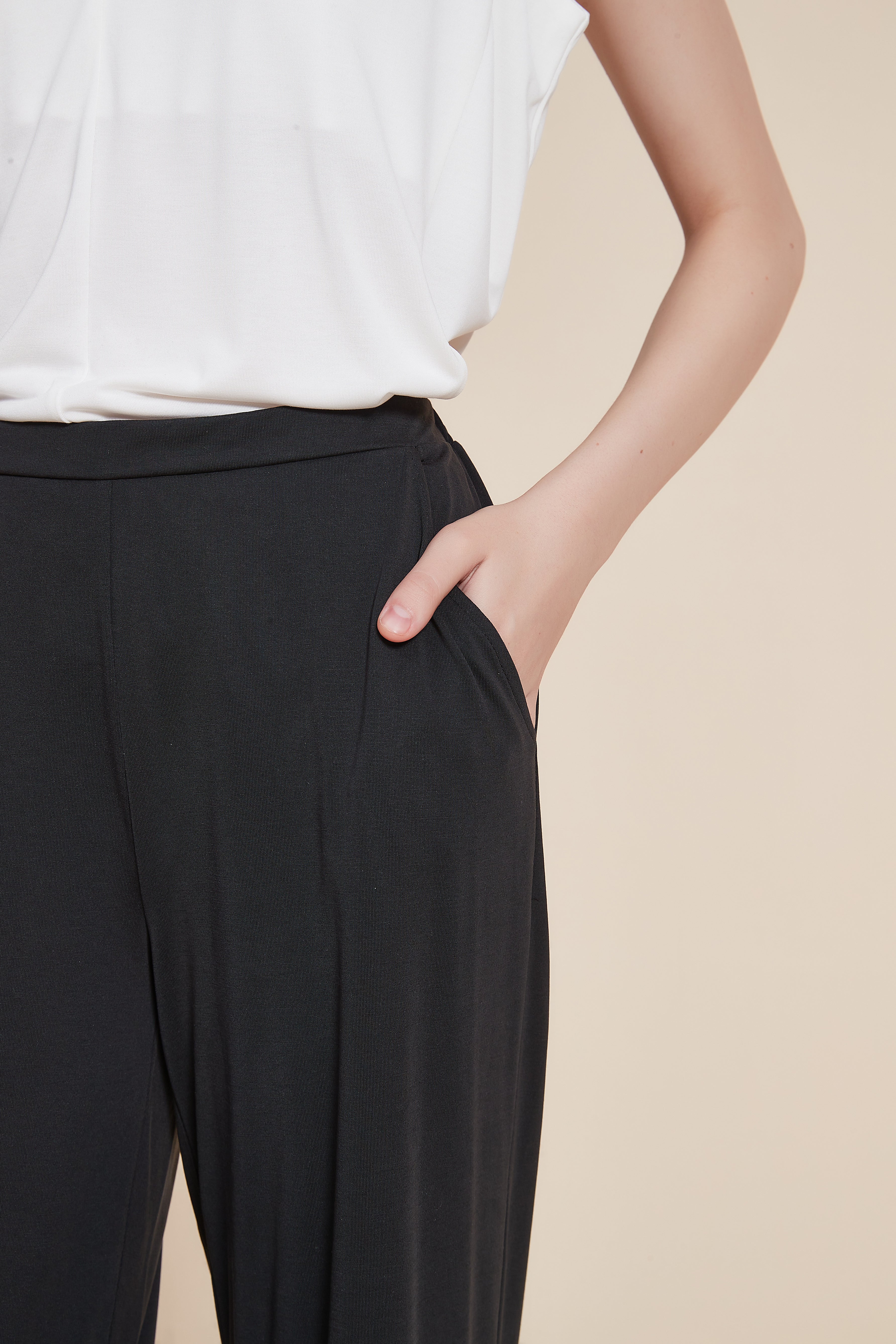 Plain long pants - Image 12