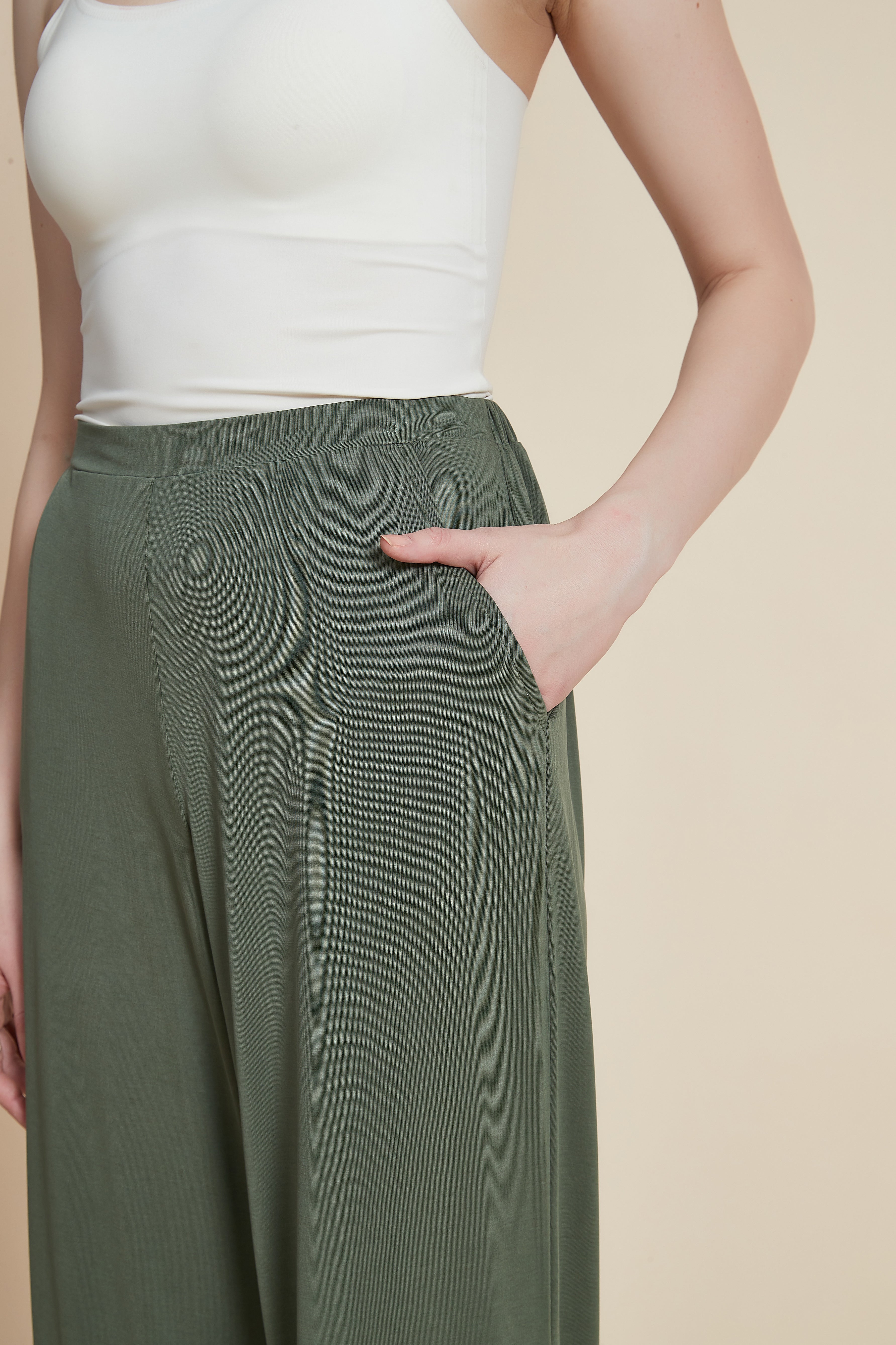 Plain long pants - Image 18