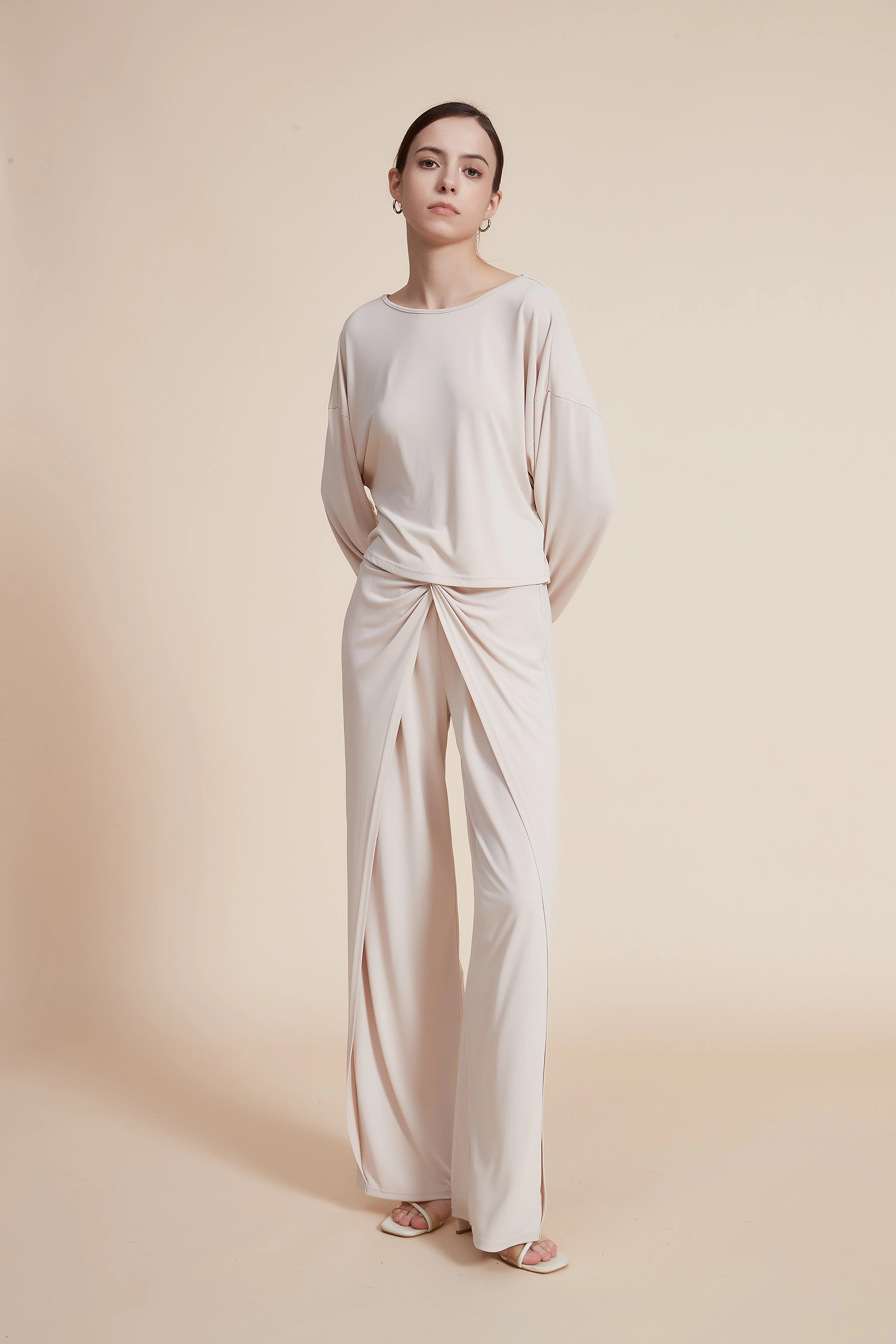 Plain long pants - Image 3
