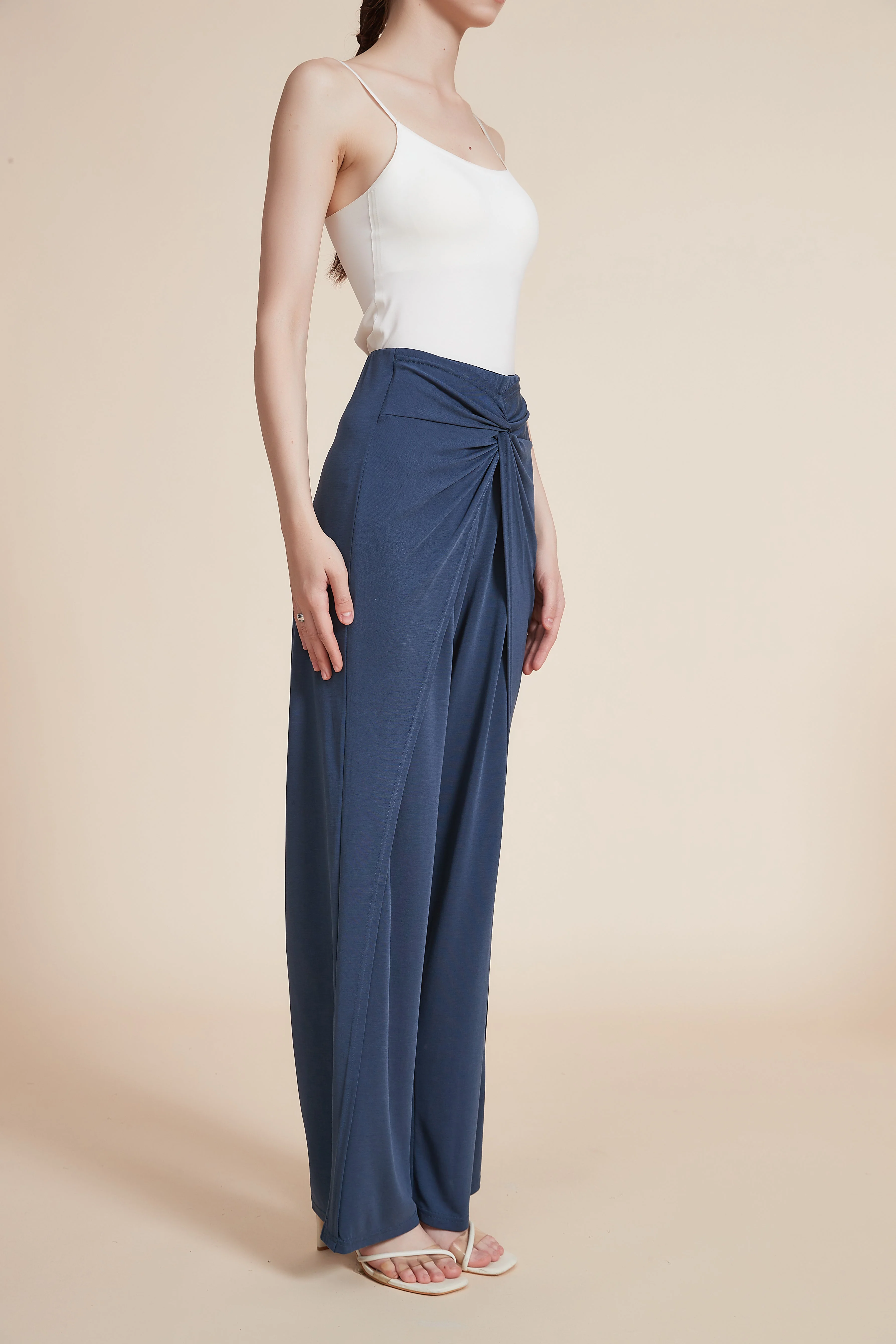 Plain long pants - Image 7