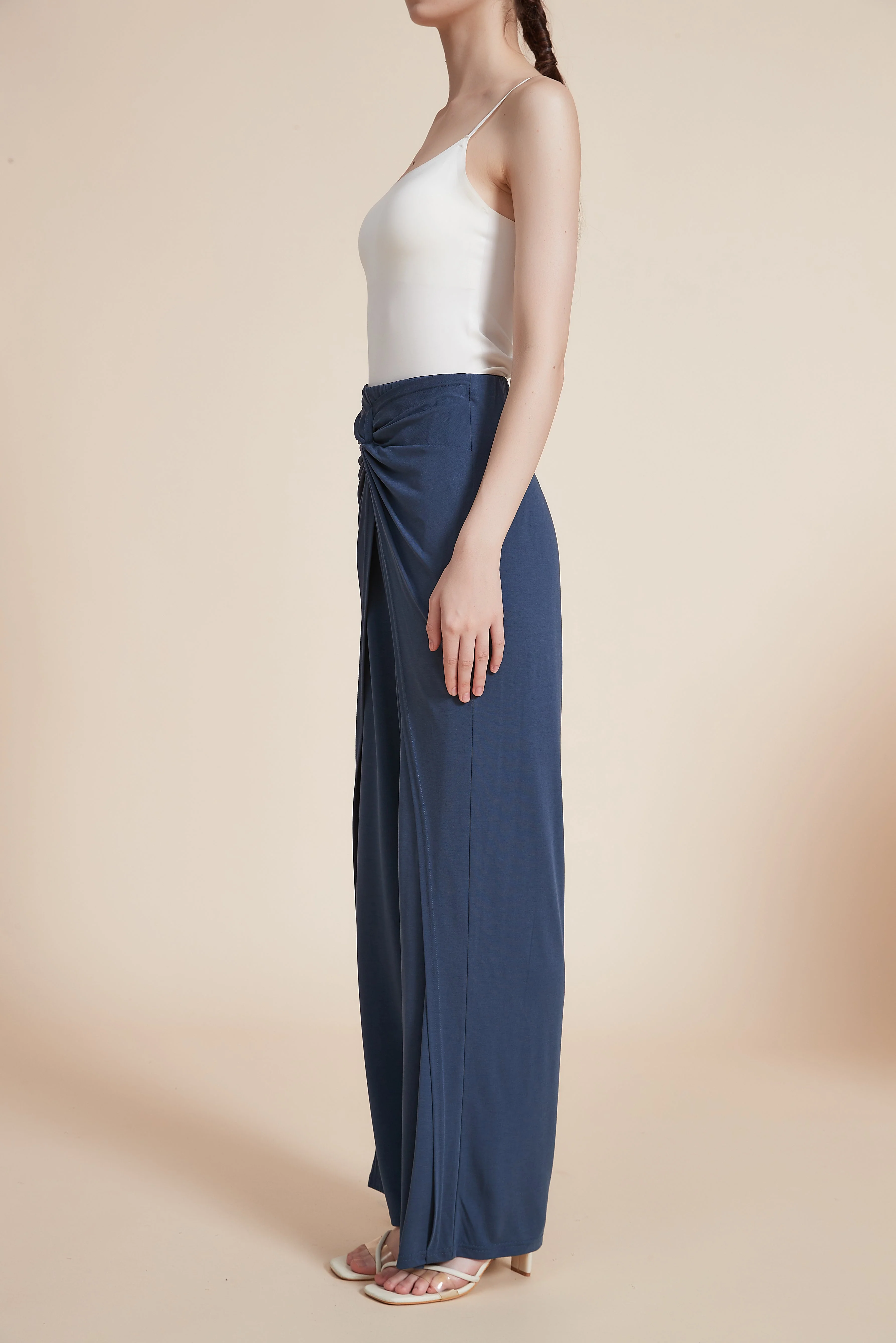 Plain long pants - Image 9