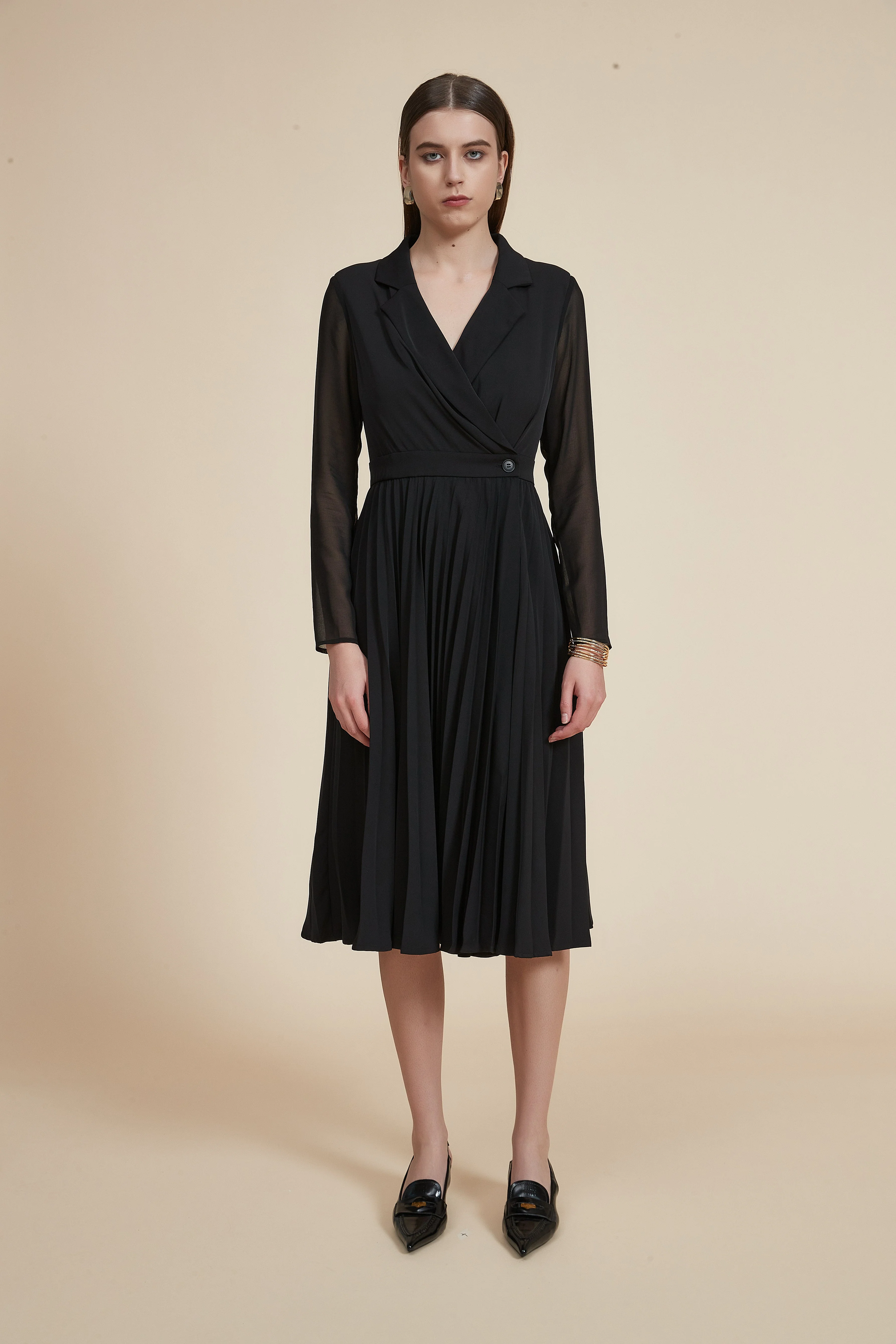 Pleated Long Sleeve Midi Dress