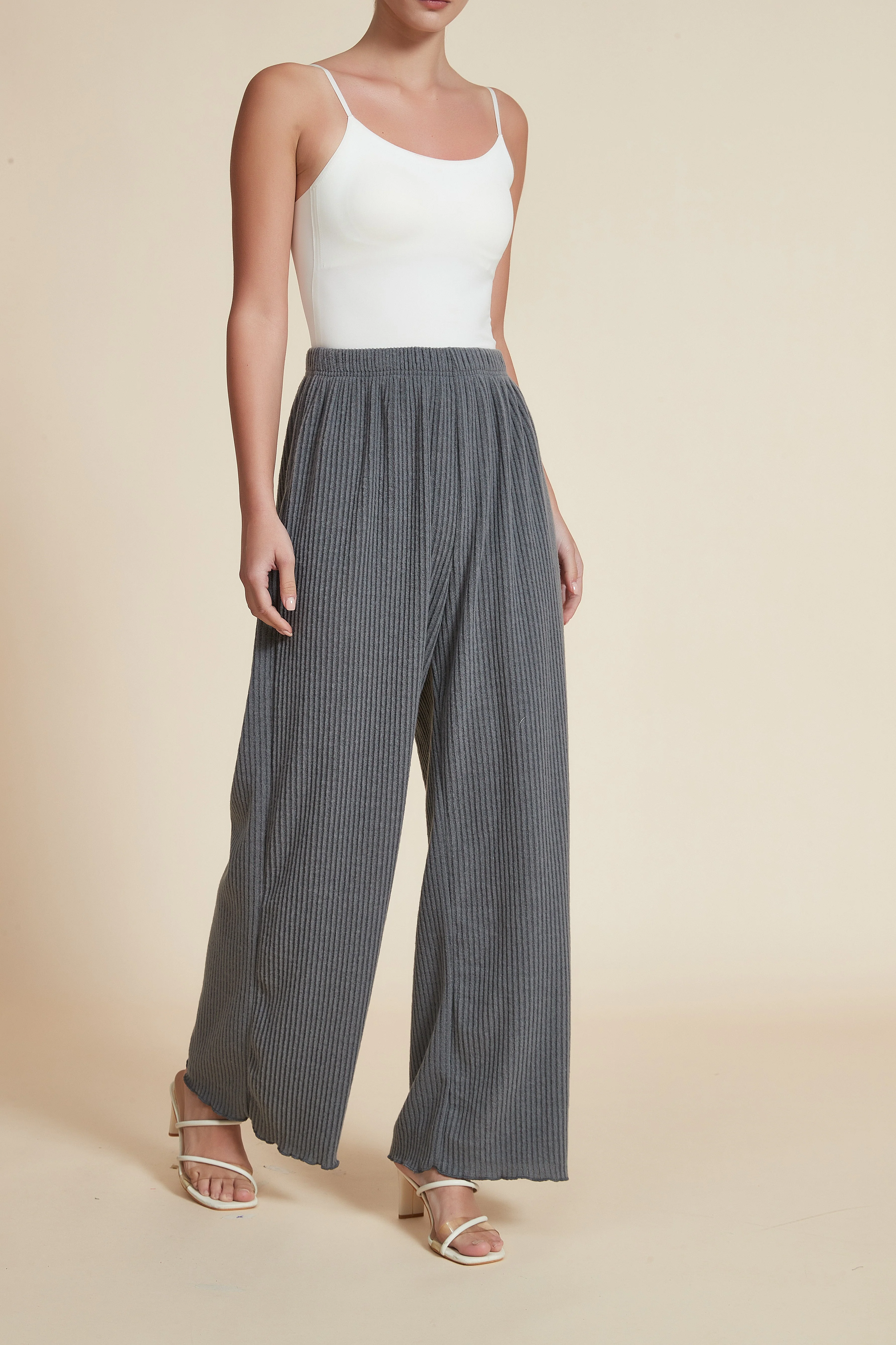 Plain Wide-Leg Trousers - Image 13