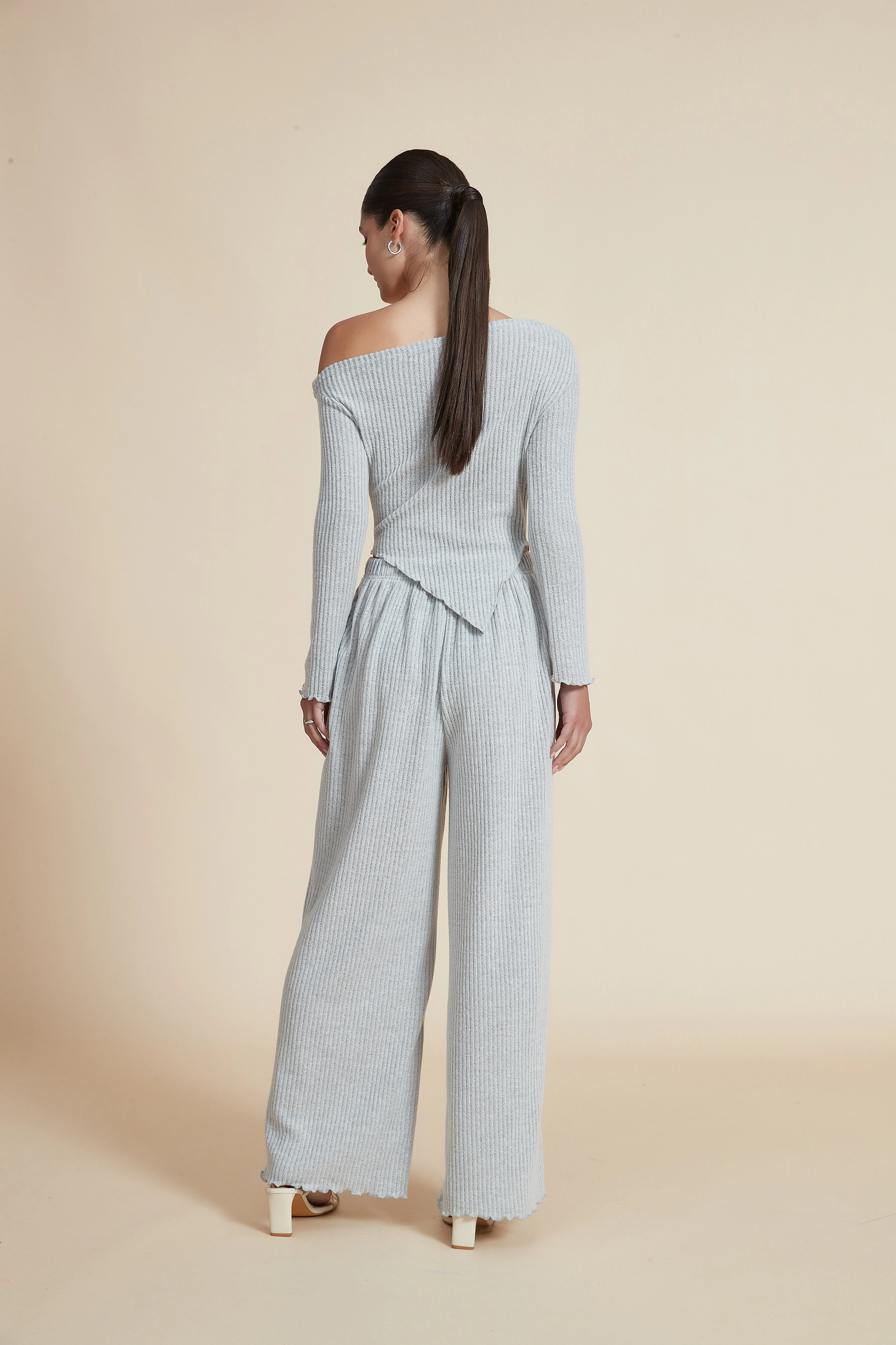 Plain Wide-Leg Trousers - Image 21
