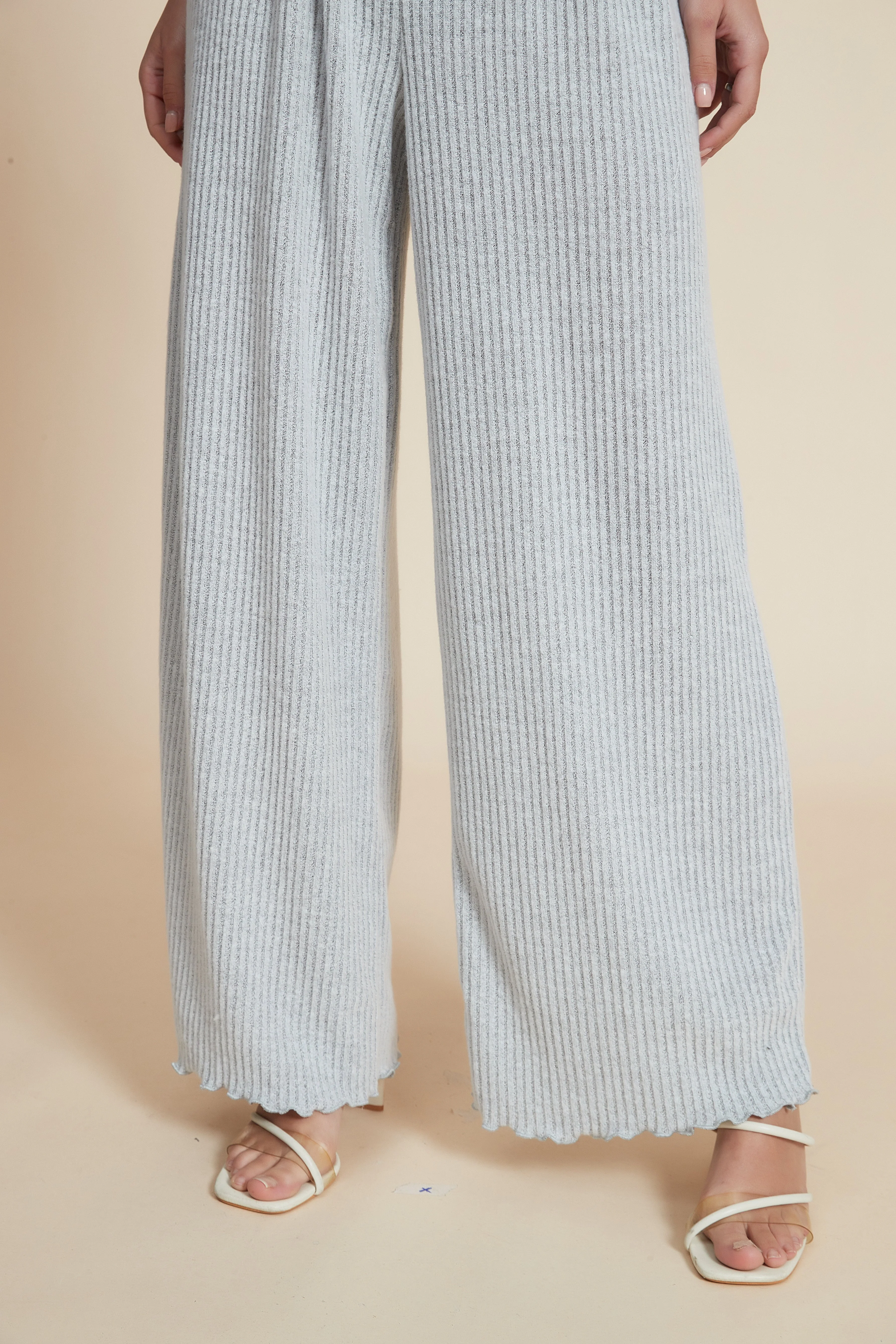 Plain Wide-Leg Trousers - Image 24