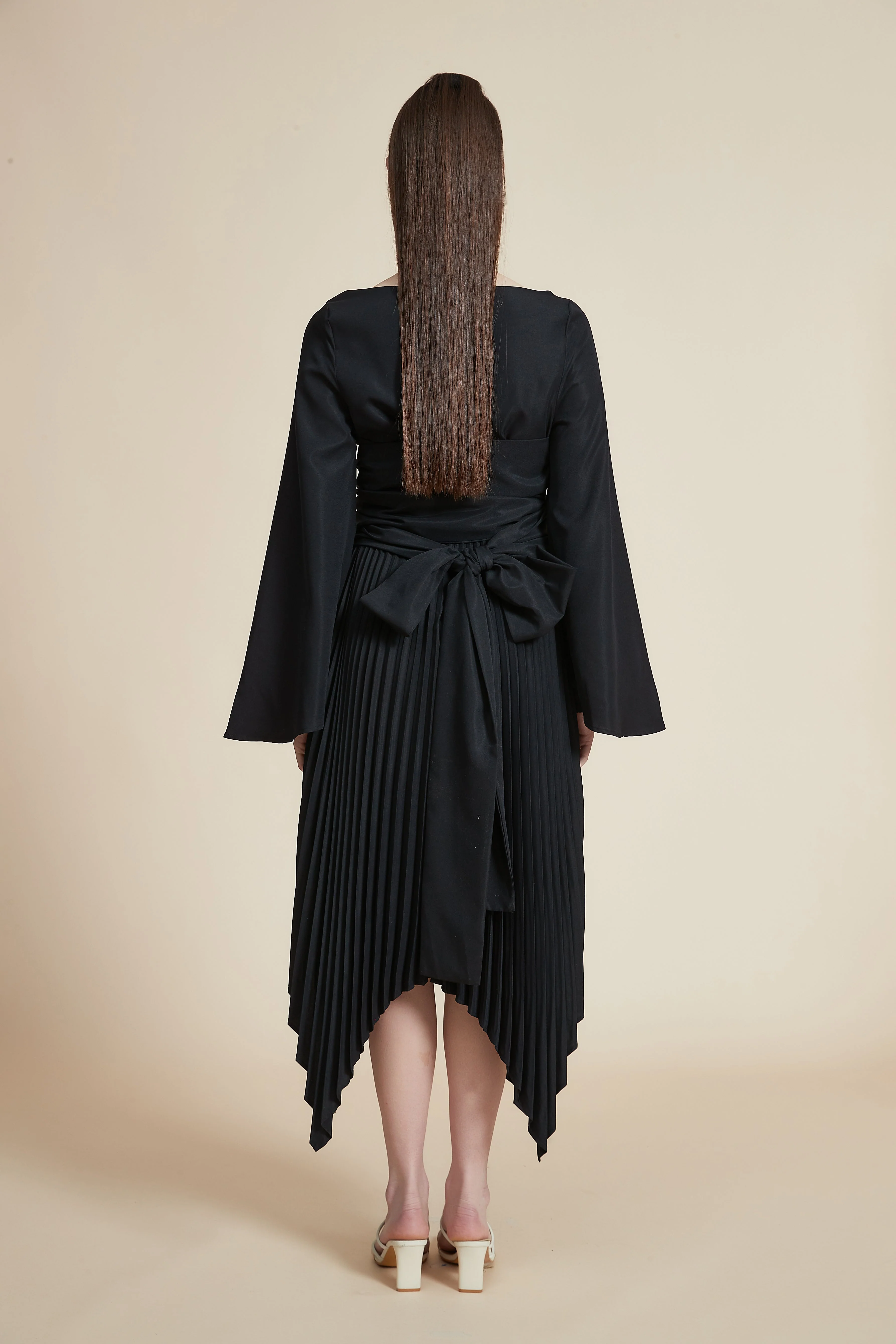 Plain Solid Long Sleeve Pleated Midi Dress - Image 9