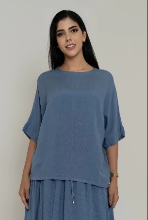 Plain Women's Blouse with Half Sleeves and Round Neckline - Image 5