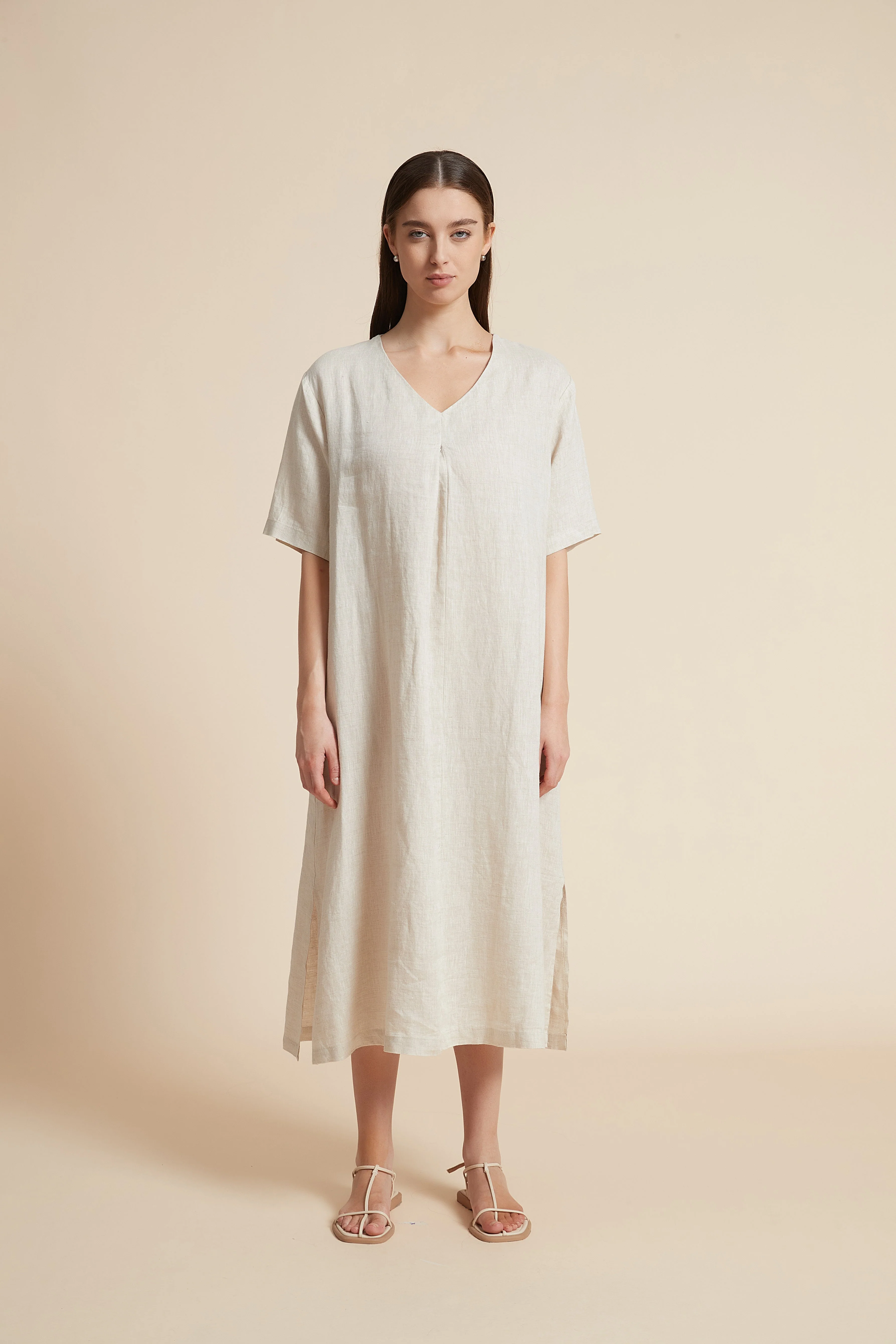 Plain Midi Dress with Half Sleeves and V-Neckline - Image 7