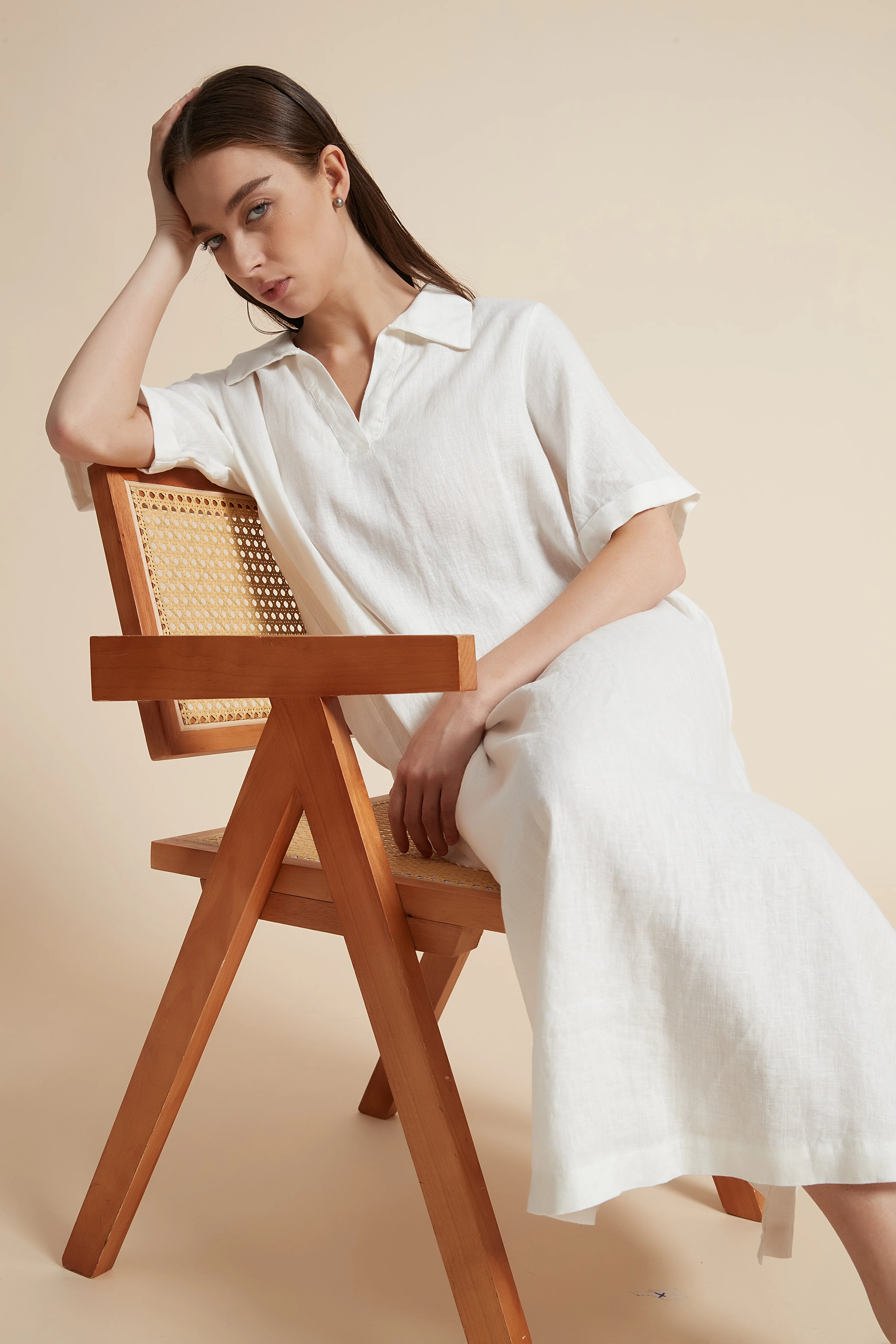 Plain Midi Dress with V-Neckline - Image 7