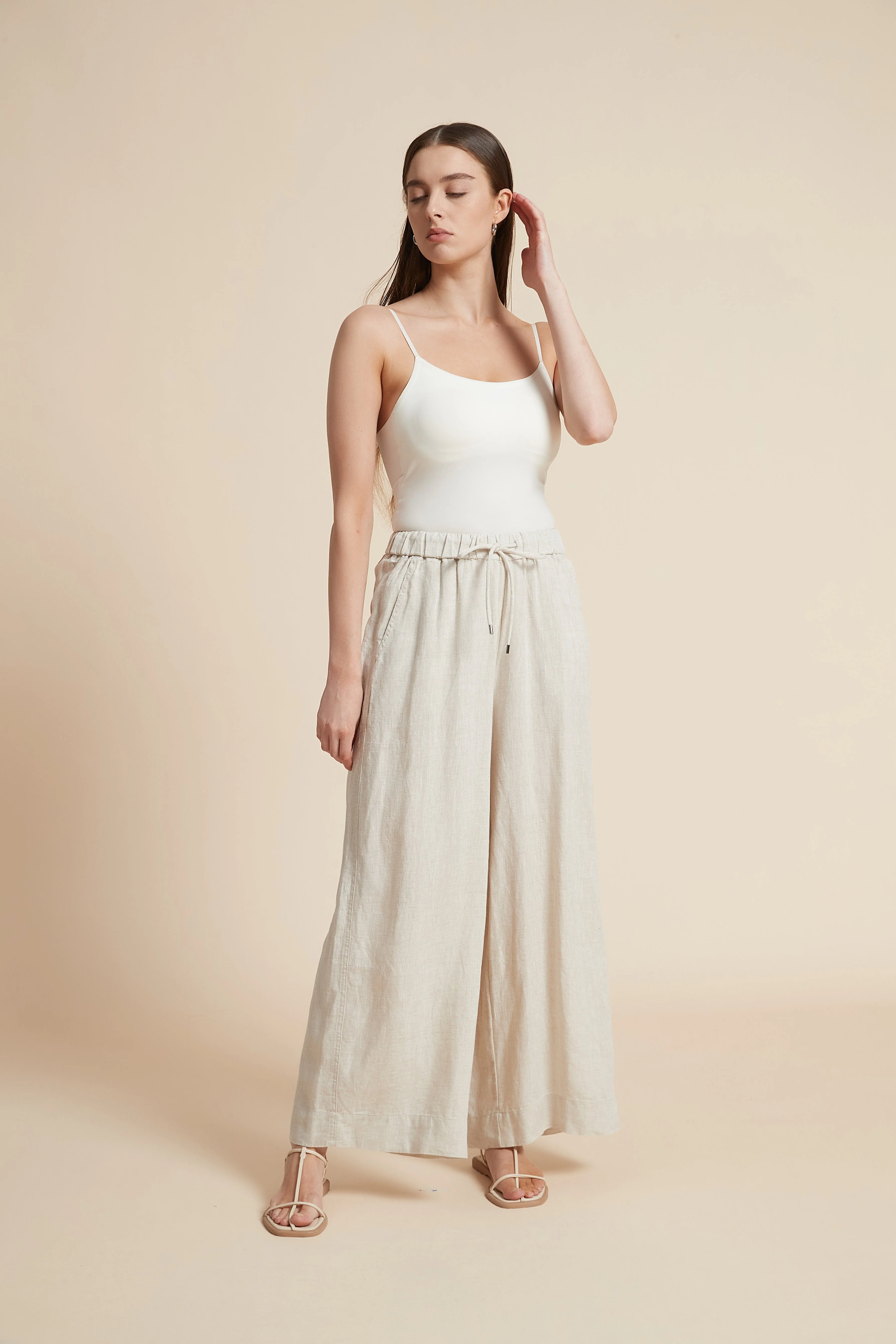 Plain Long Pants with Wide Legs - Image 2