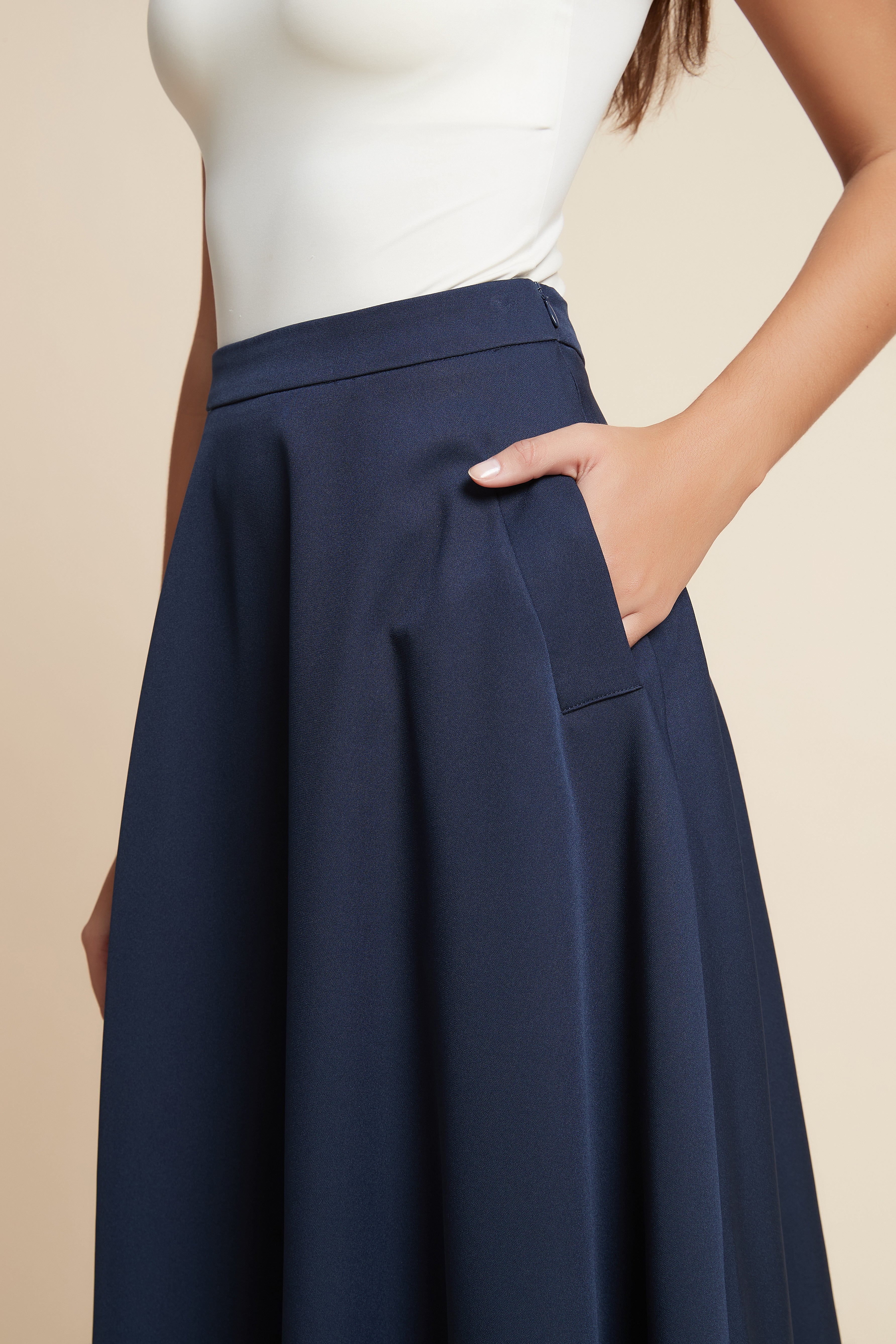 Plain Ruffled Midi Skirt - Image 5