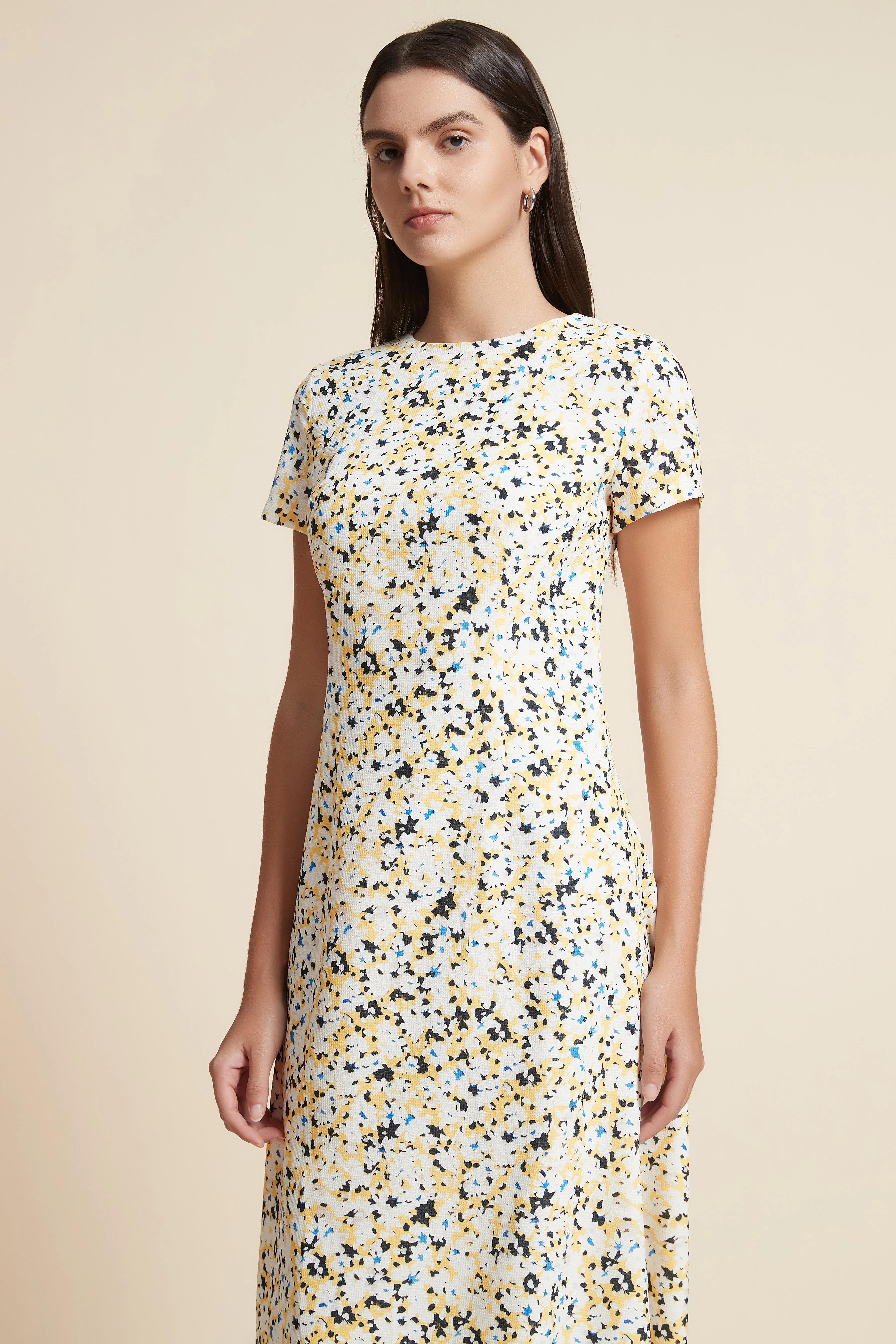 Short Sleeve Printed Midi Dress with Round Neck - Image 4