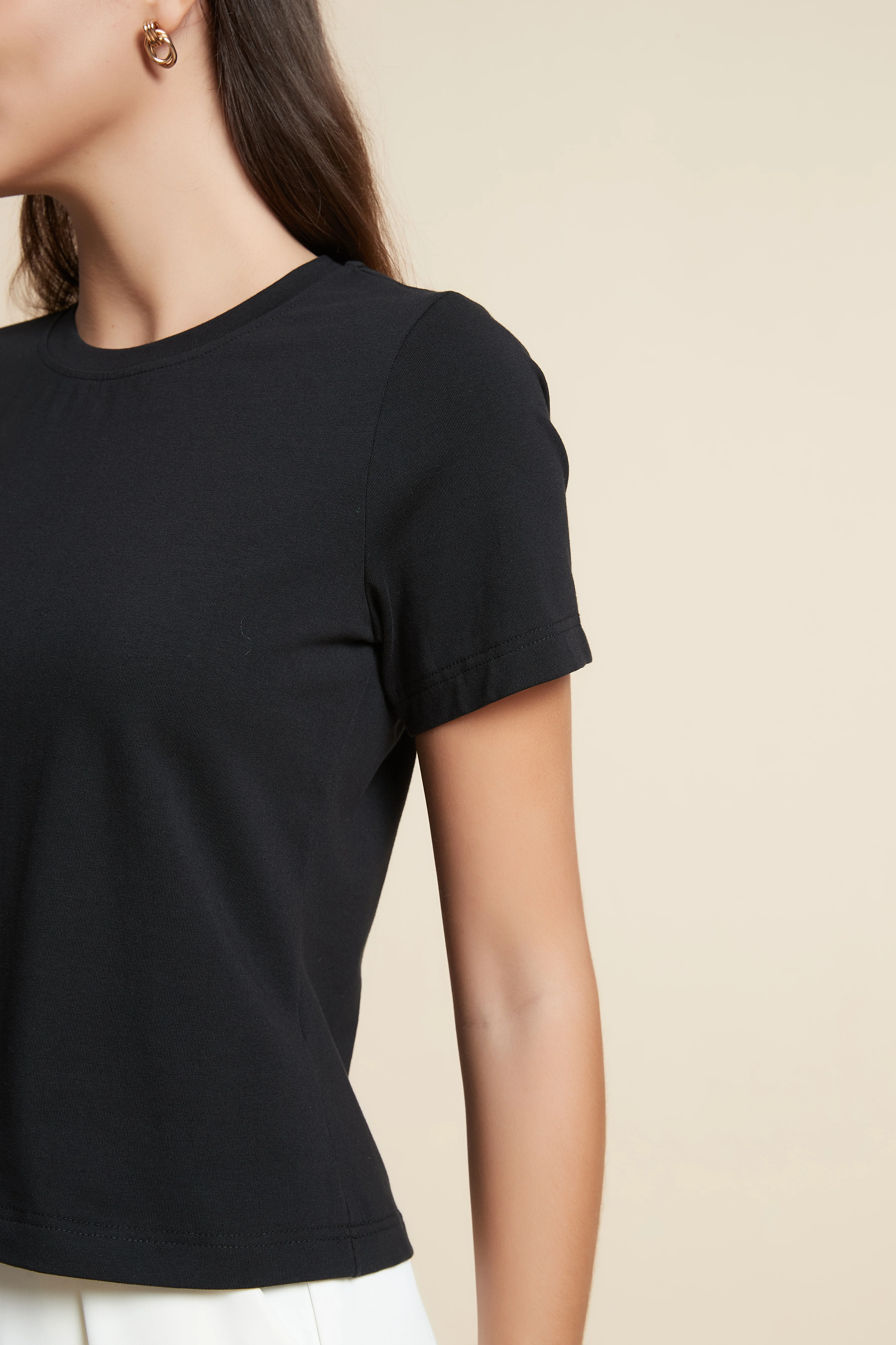 Short Sleeve Crew Neck T-Shirt - Image 11