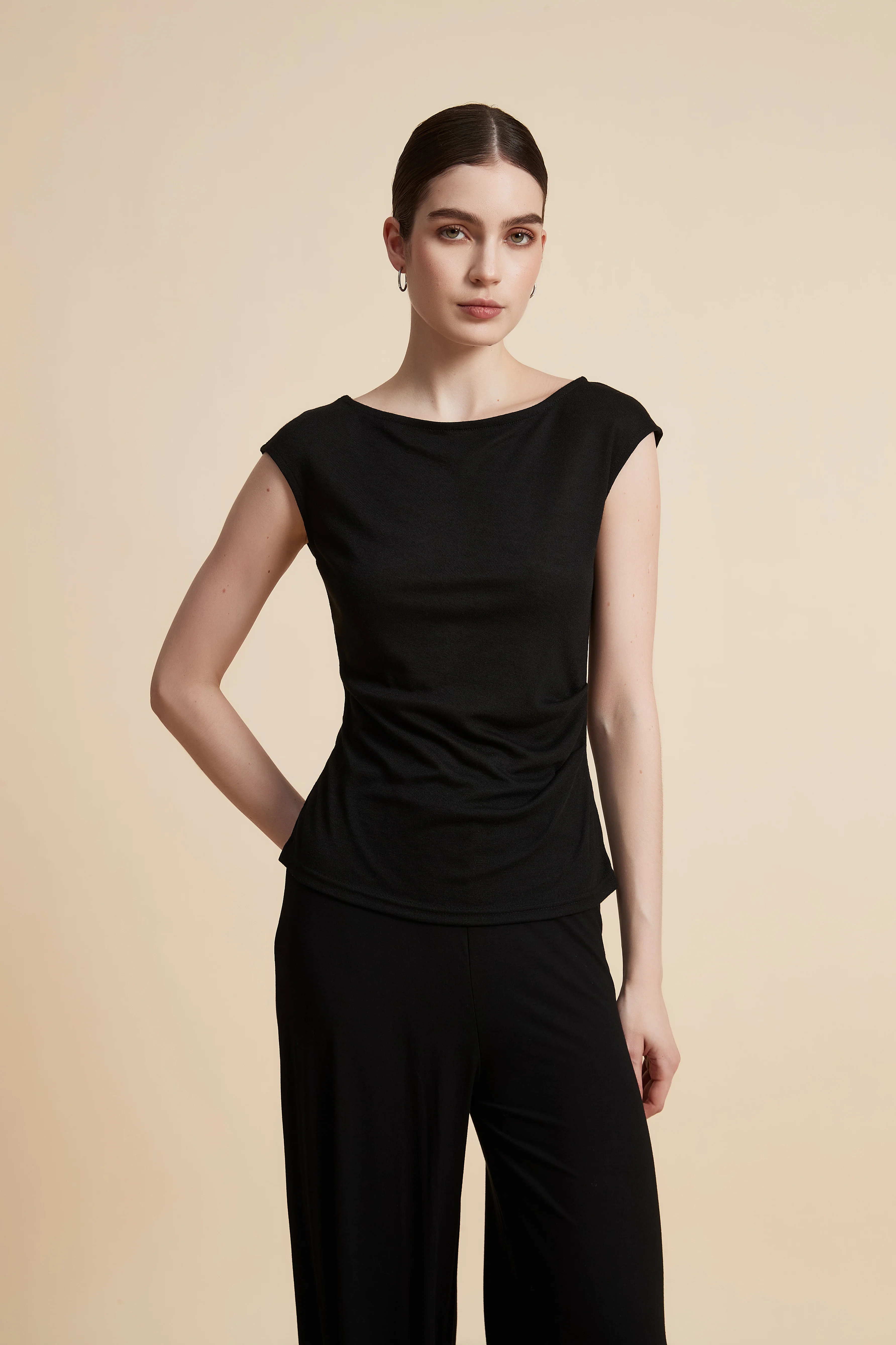 Sleeveless Top with Round Neck - Image 6