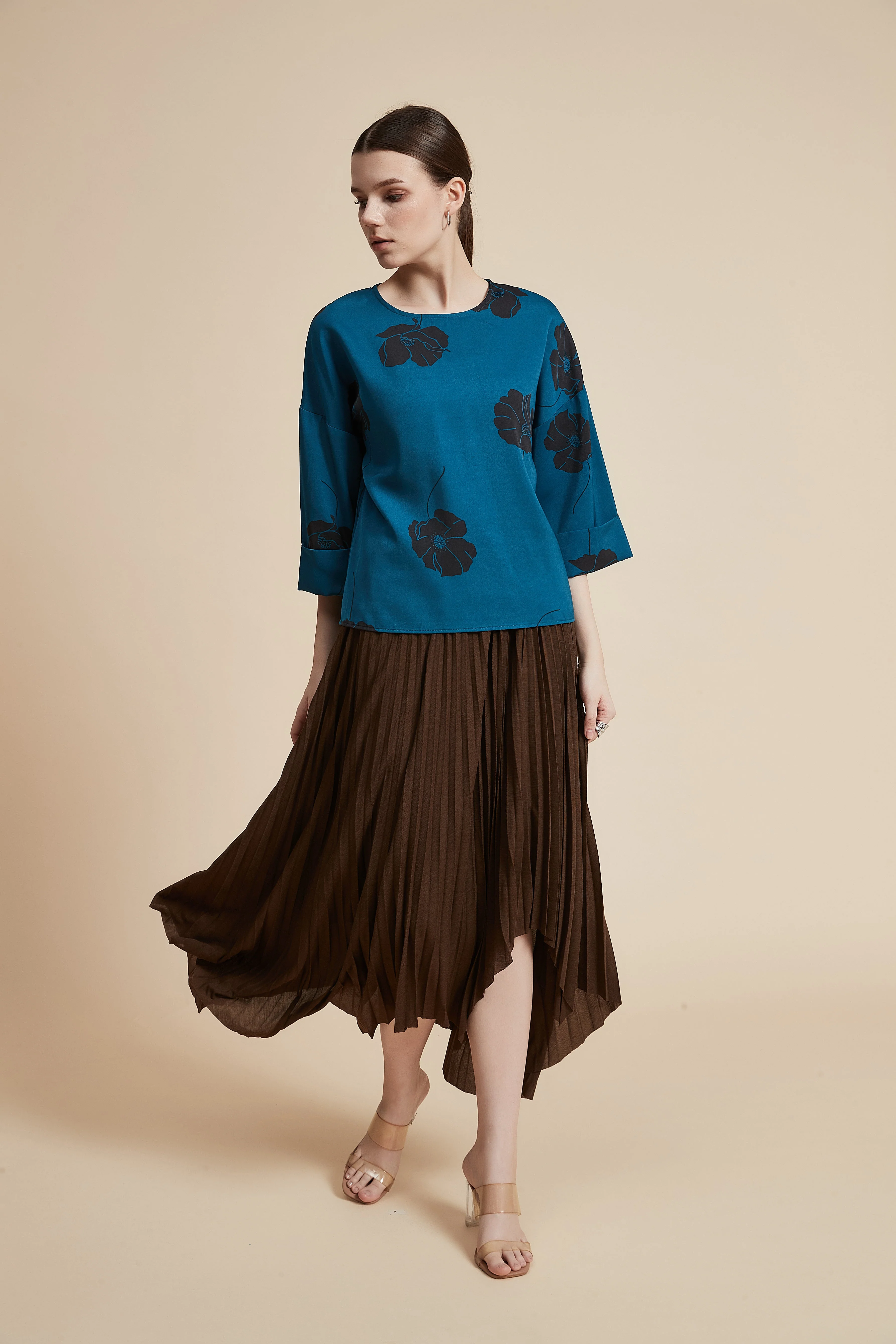 3/4 Sleeve Floral Blouse - Image 5