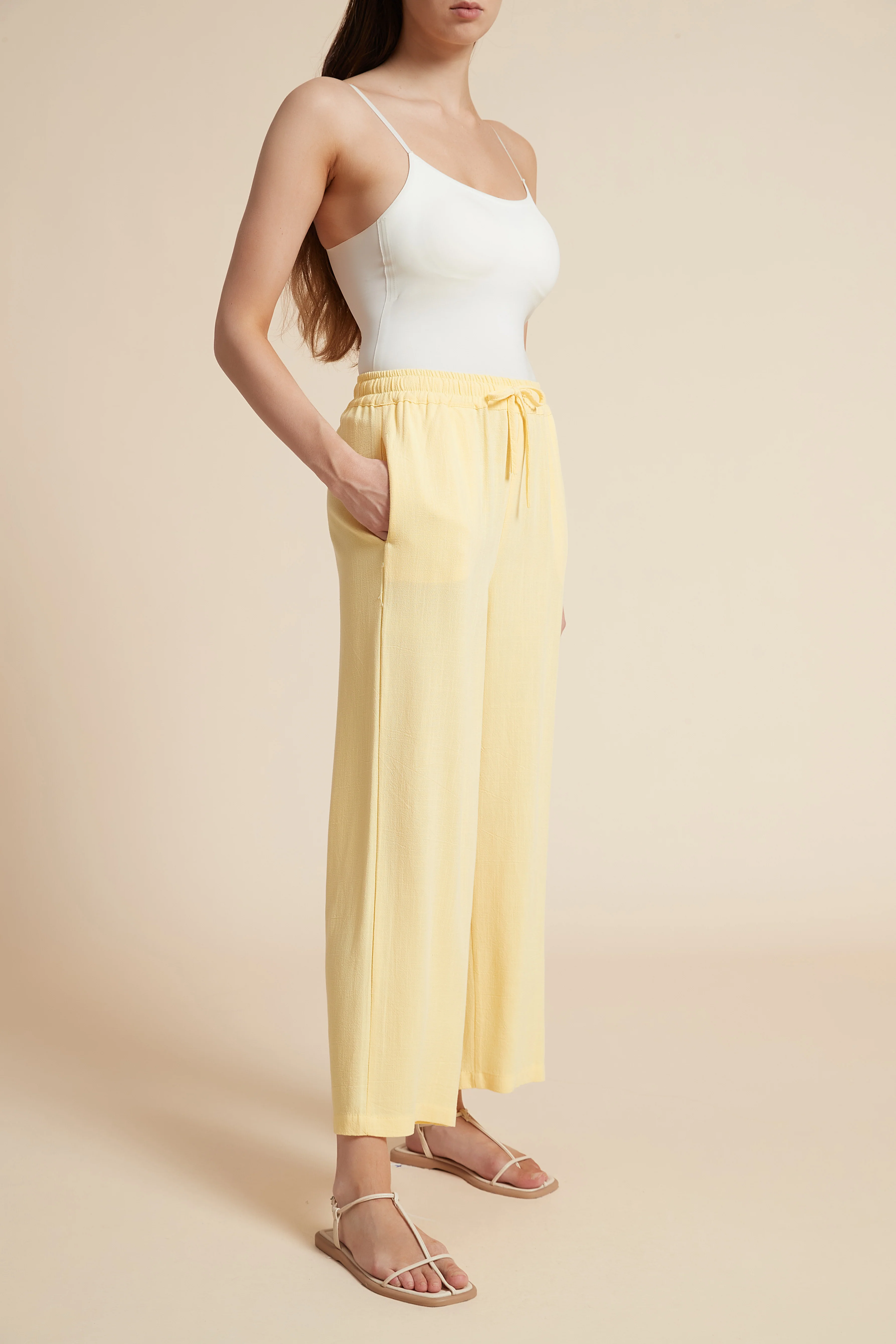 Wide-Leg Drawstring Pants - Image 17