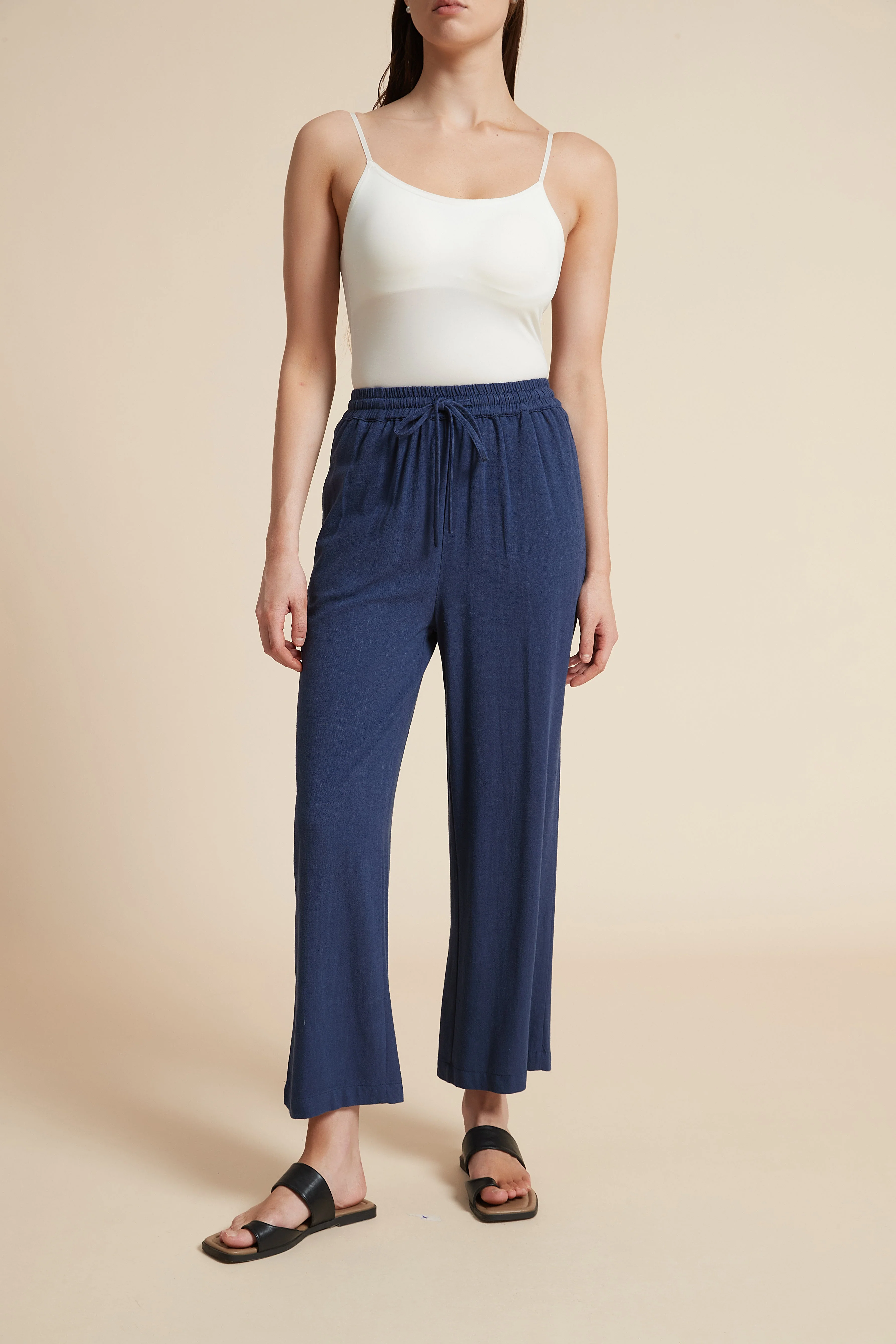 Wide-Leg Drawstring Pants - Image 9