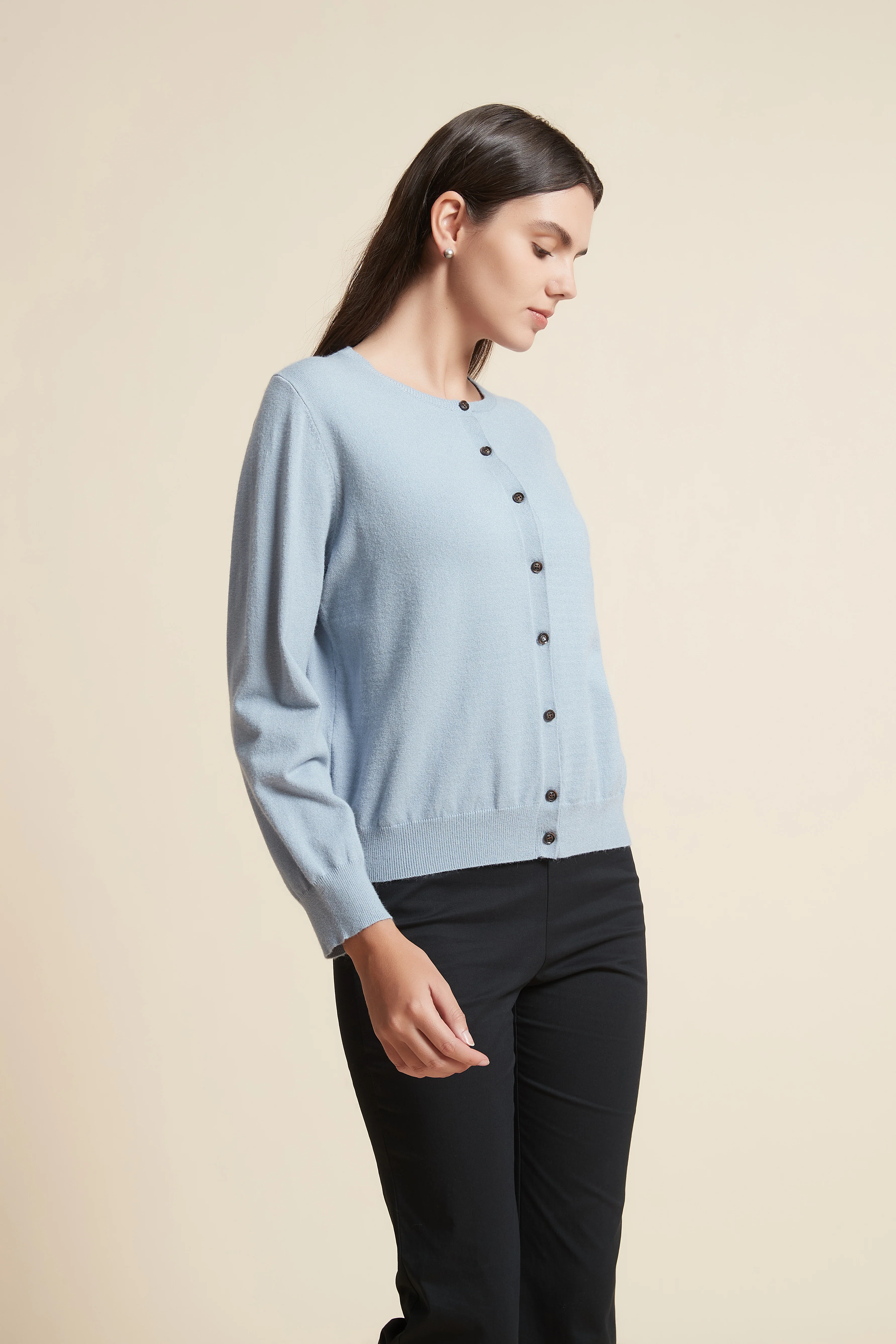 Width Length Long Sleeve Round Neck T-Shirt - Image 10