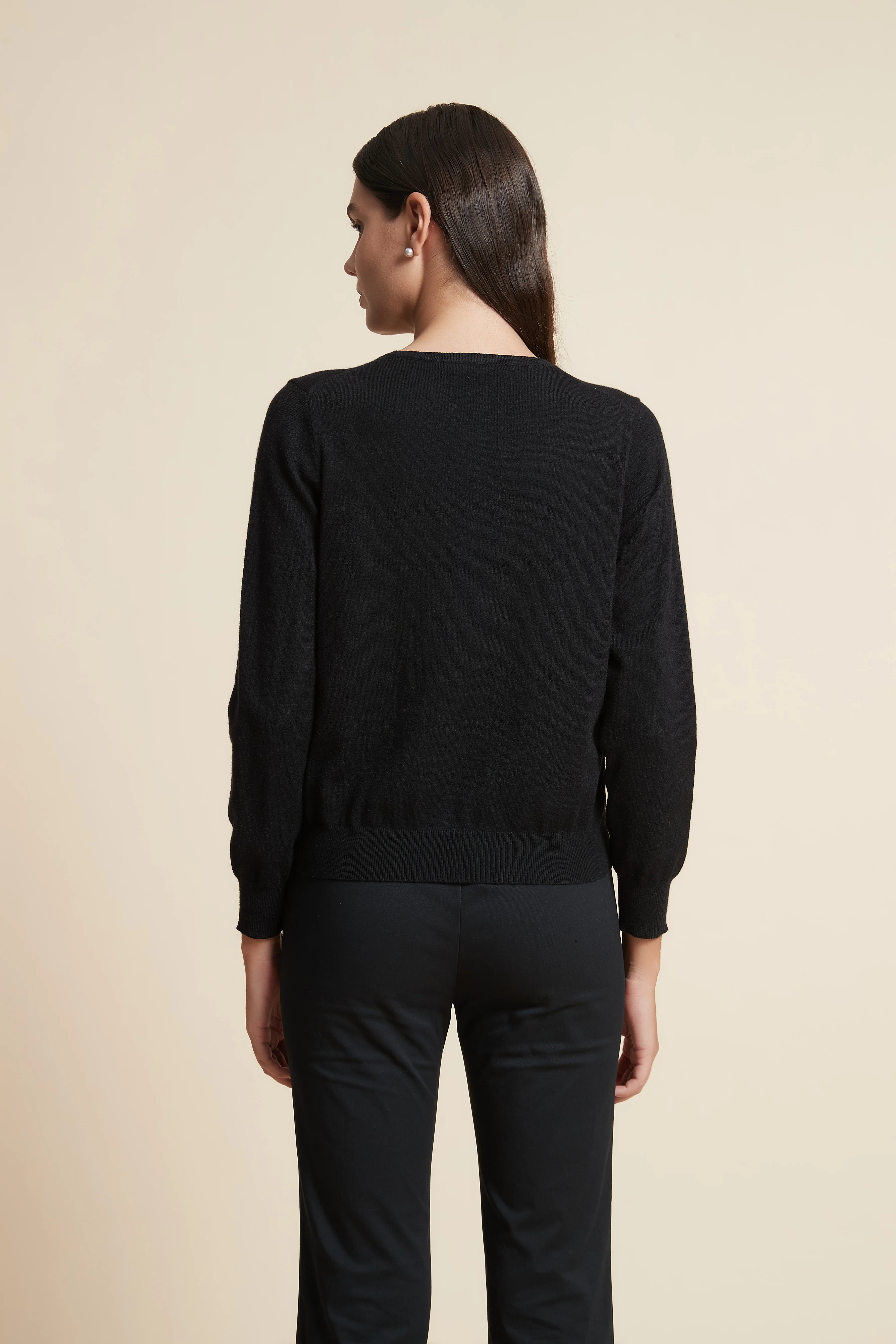 Width Length Long Sleeve Round Neck T-Shirt - Image 6