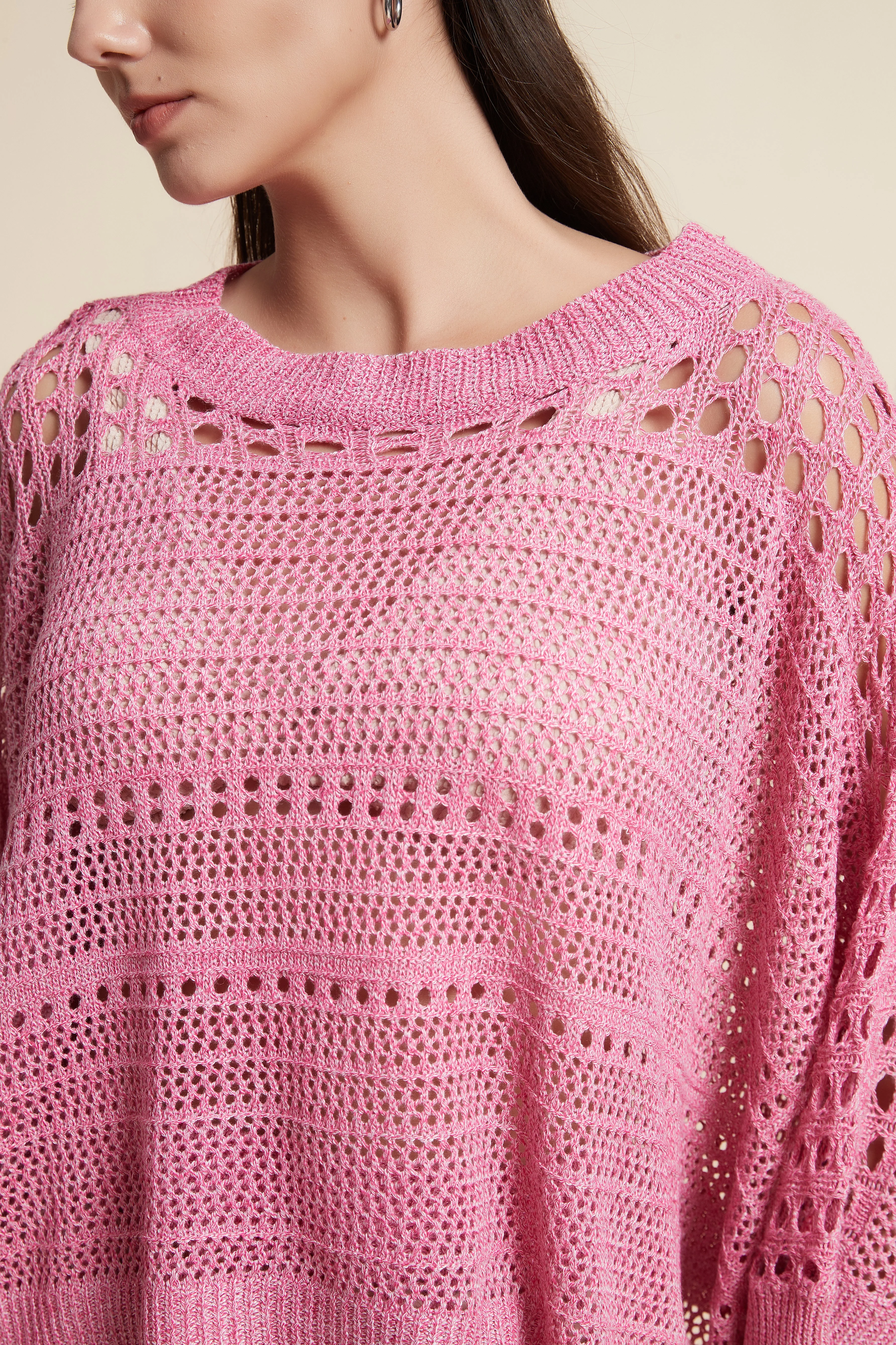 Short Sleeve Lace T-Shirt with Round Neck - Image 5