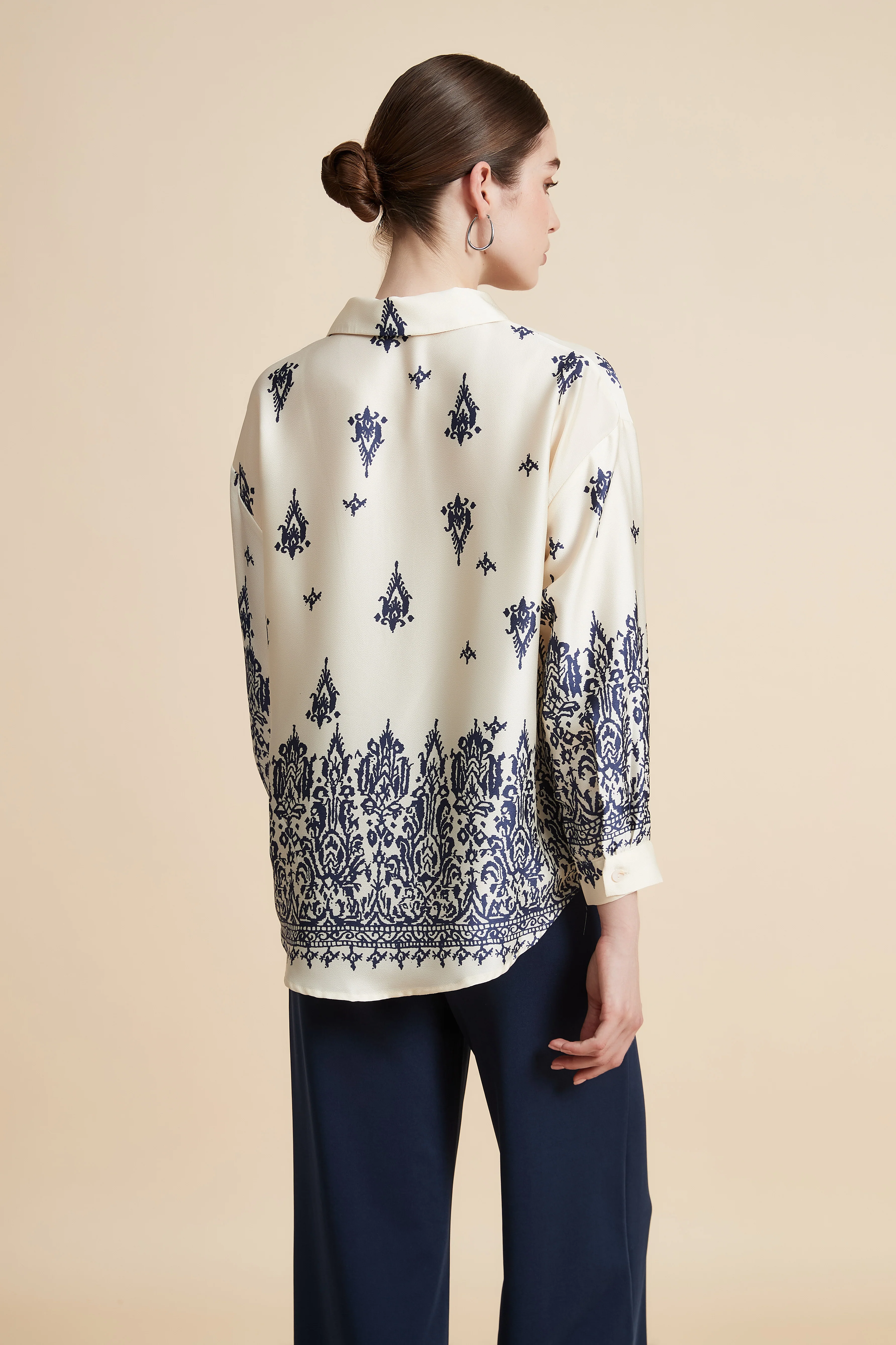 Women's Printed Blouse with Shirt Collar - Image 12