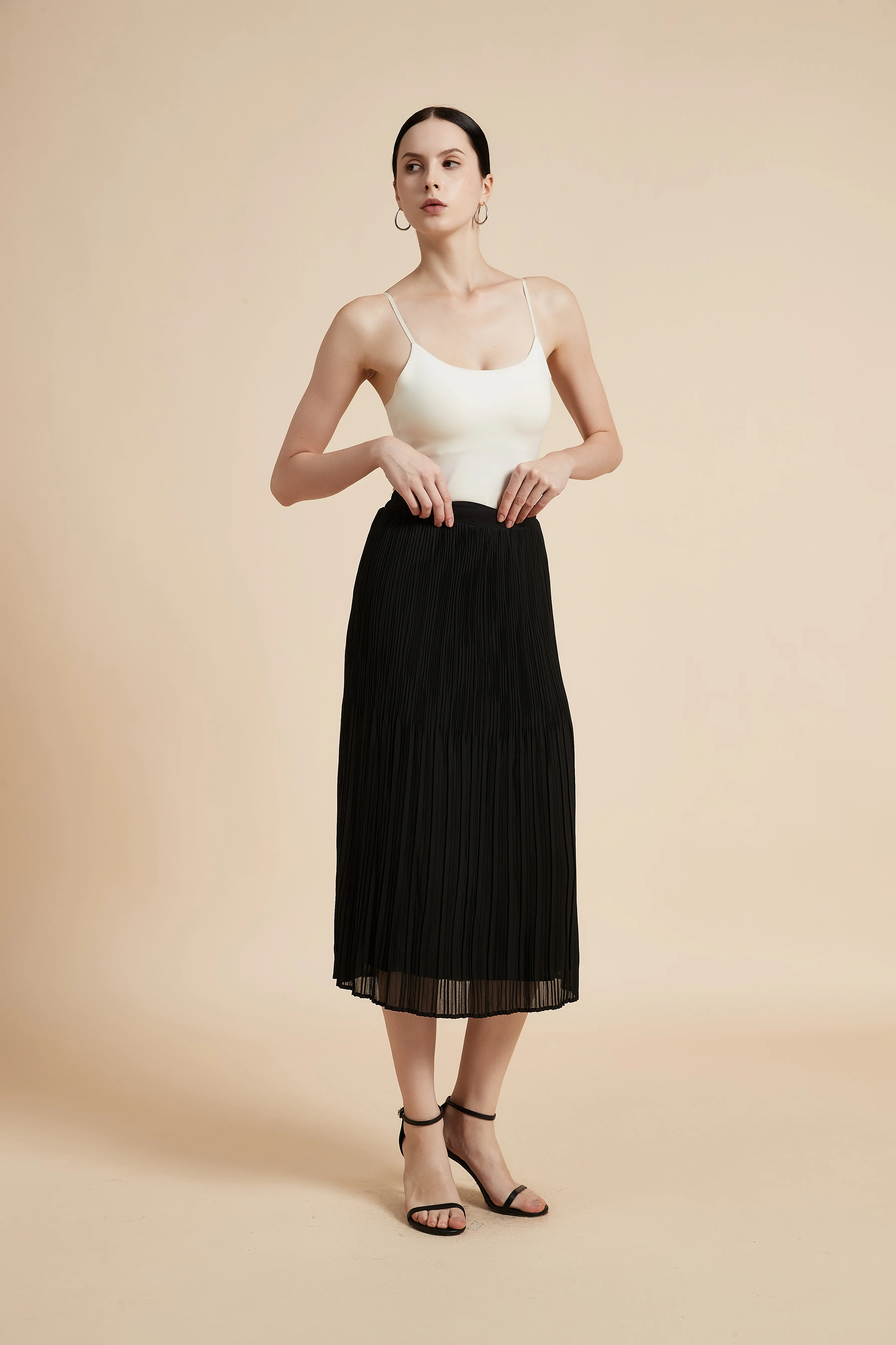 Solid Midi Pleated Skirt - Image 2