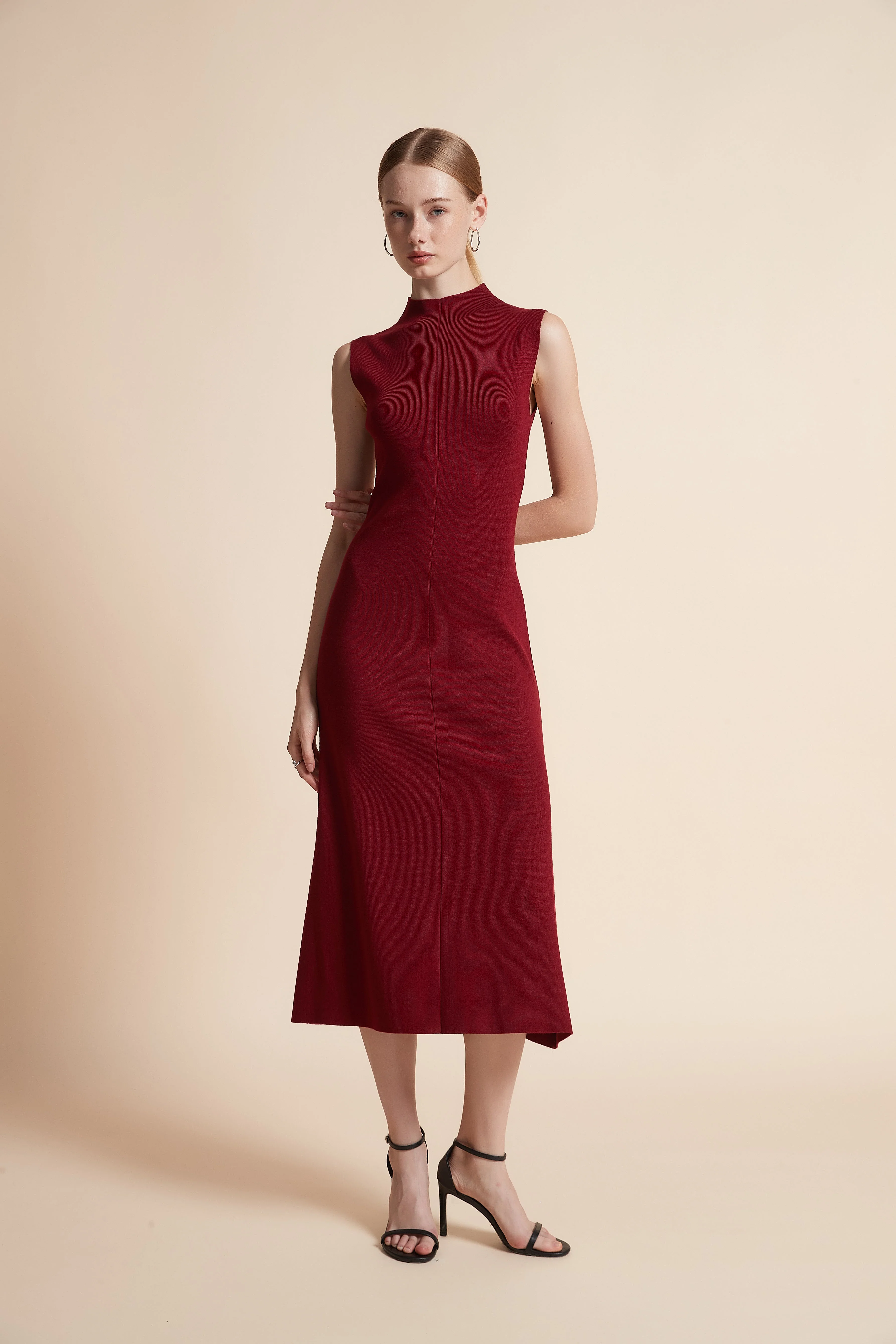 Solid Sleeveless Midi Dress - Image 4