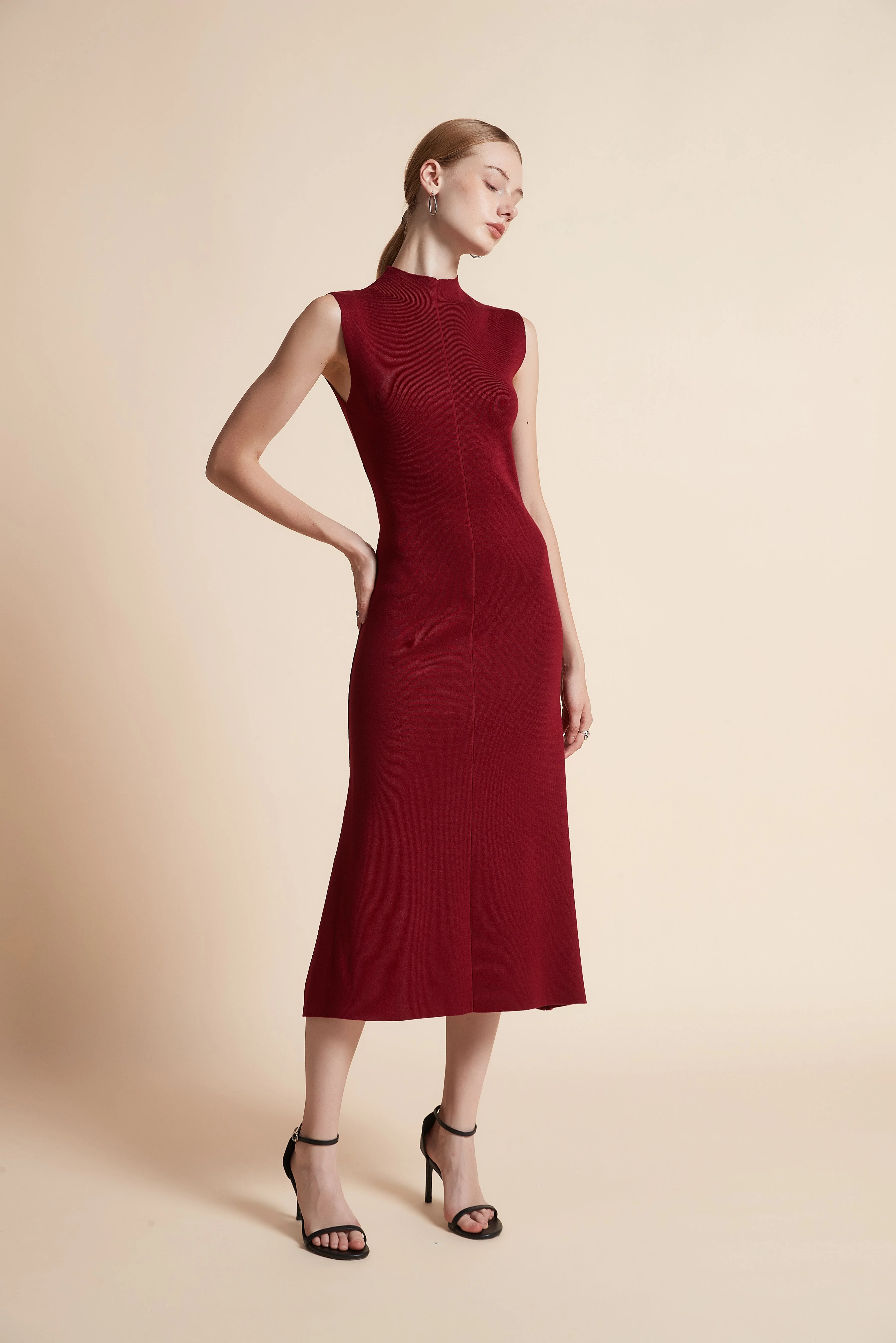 Solid Sleeveless Midi Dress - Image 8