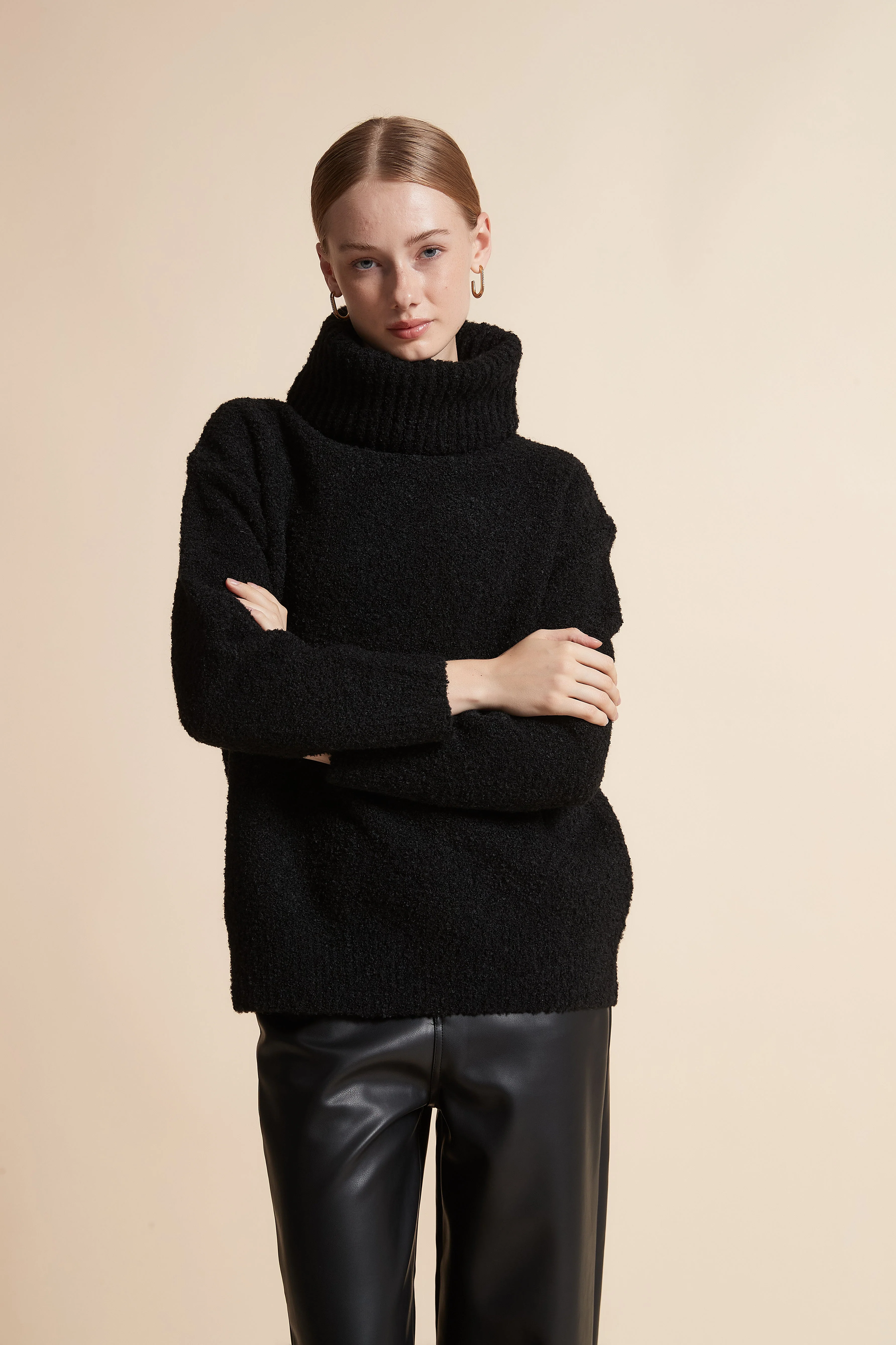 Oversized Solid Long-Sleeve Top - Image 13