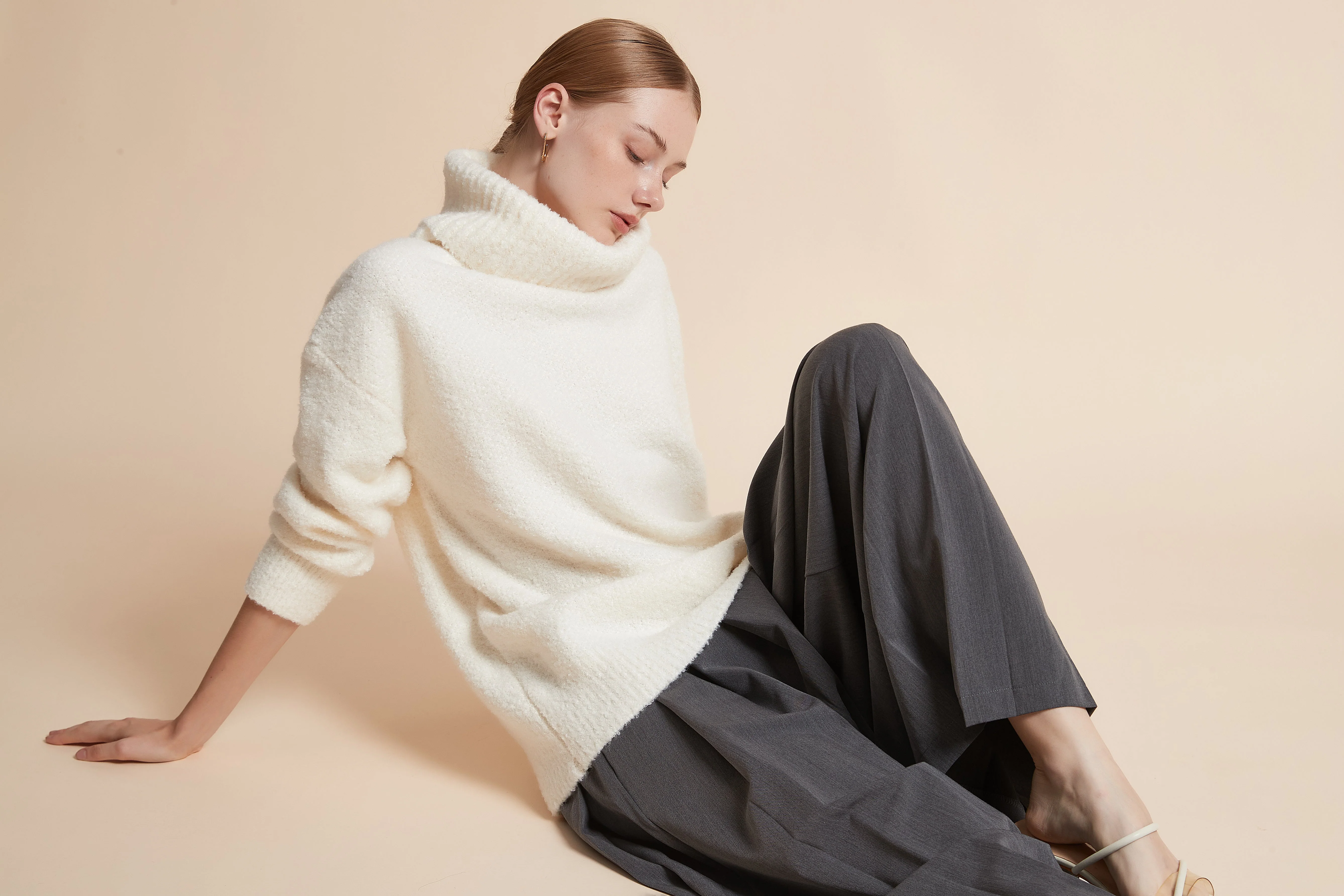 Oversized Solid Long-Sleeve Top - Image 7