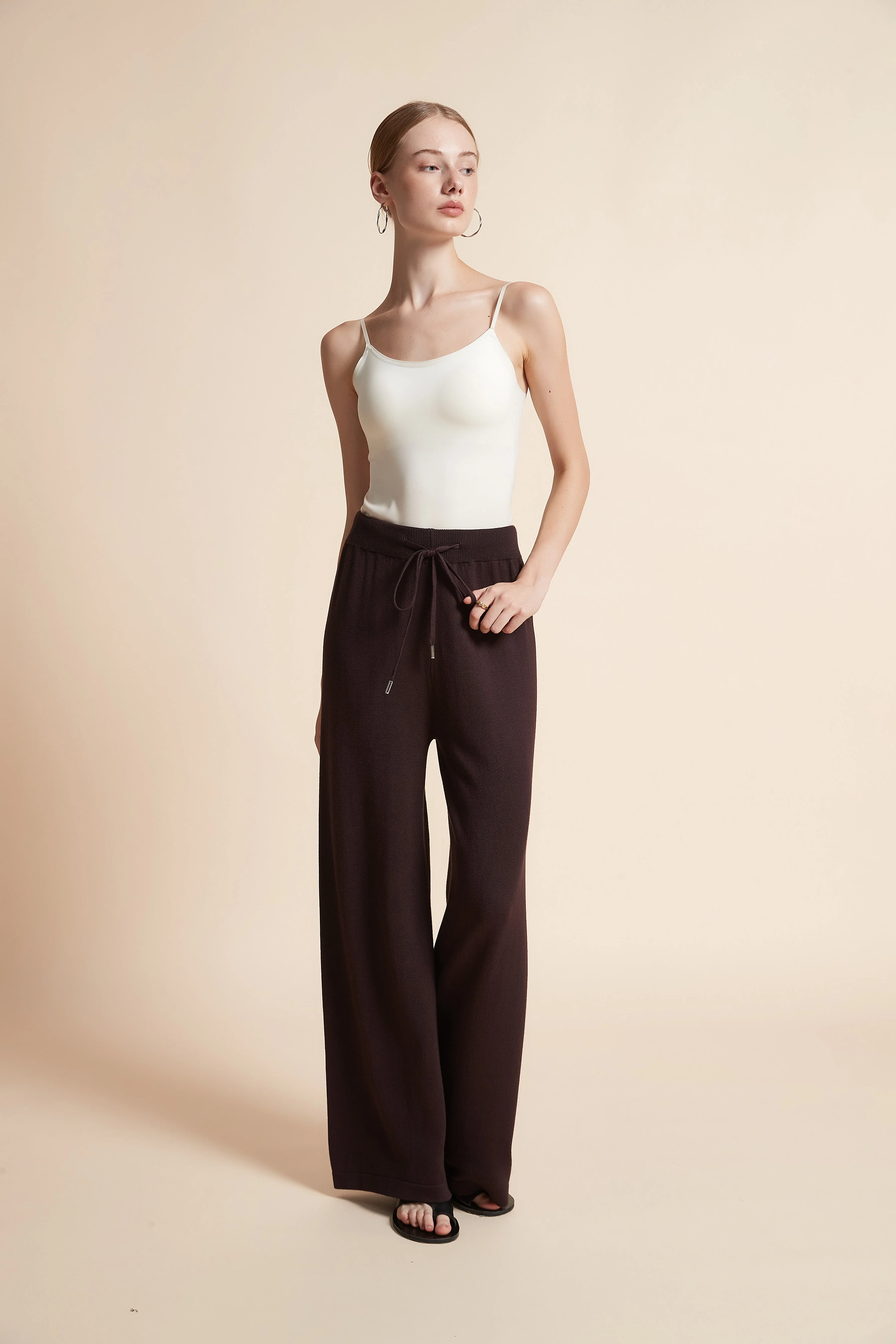 Wide-Leg Drawstring Pants - Image 12