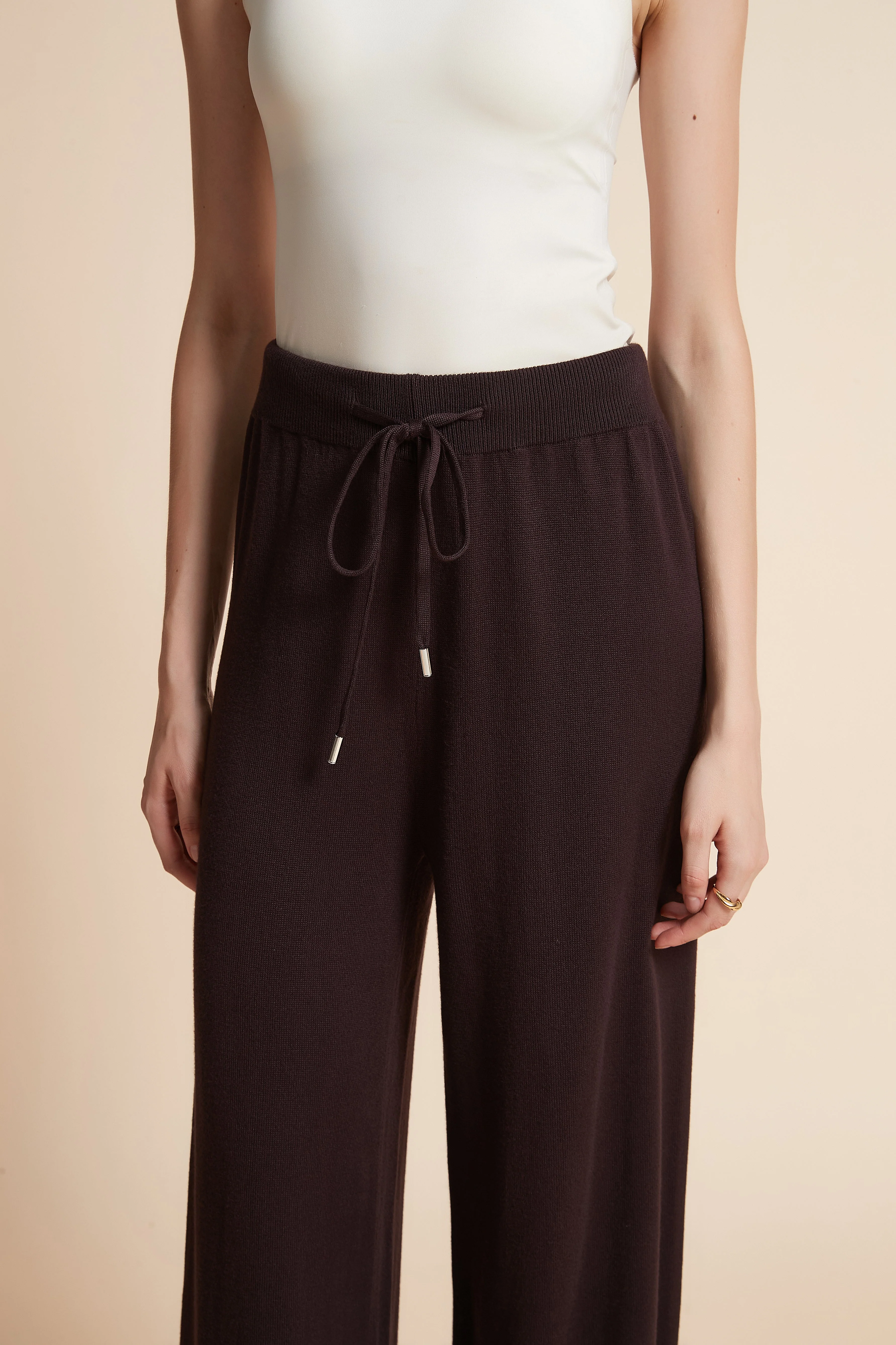 Wide-Leg Drawstring Pants - Image 13