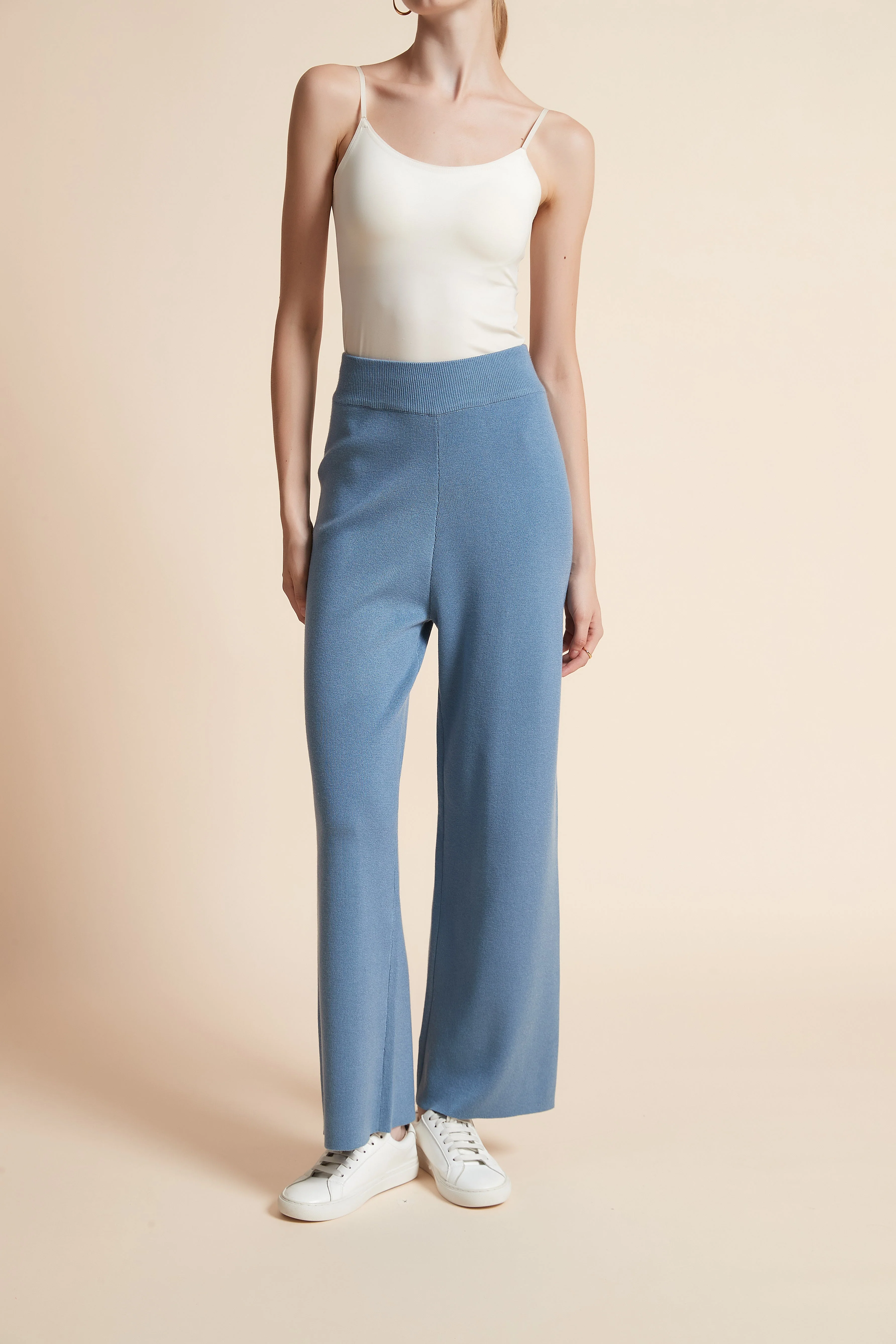 Solid Wide-Leg Pants - Image 3