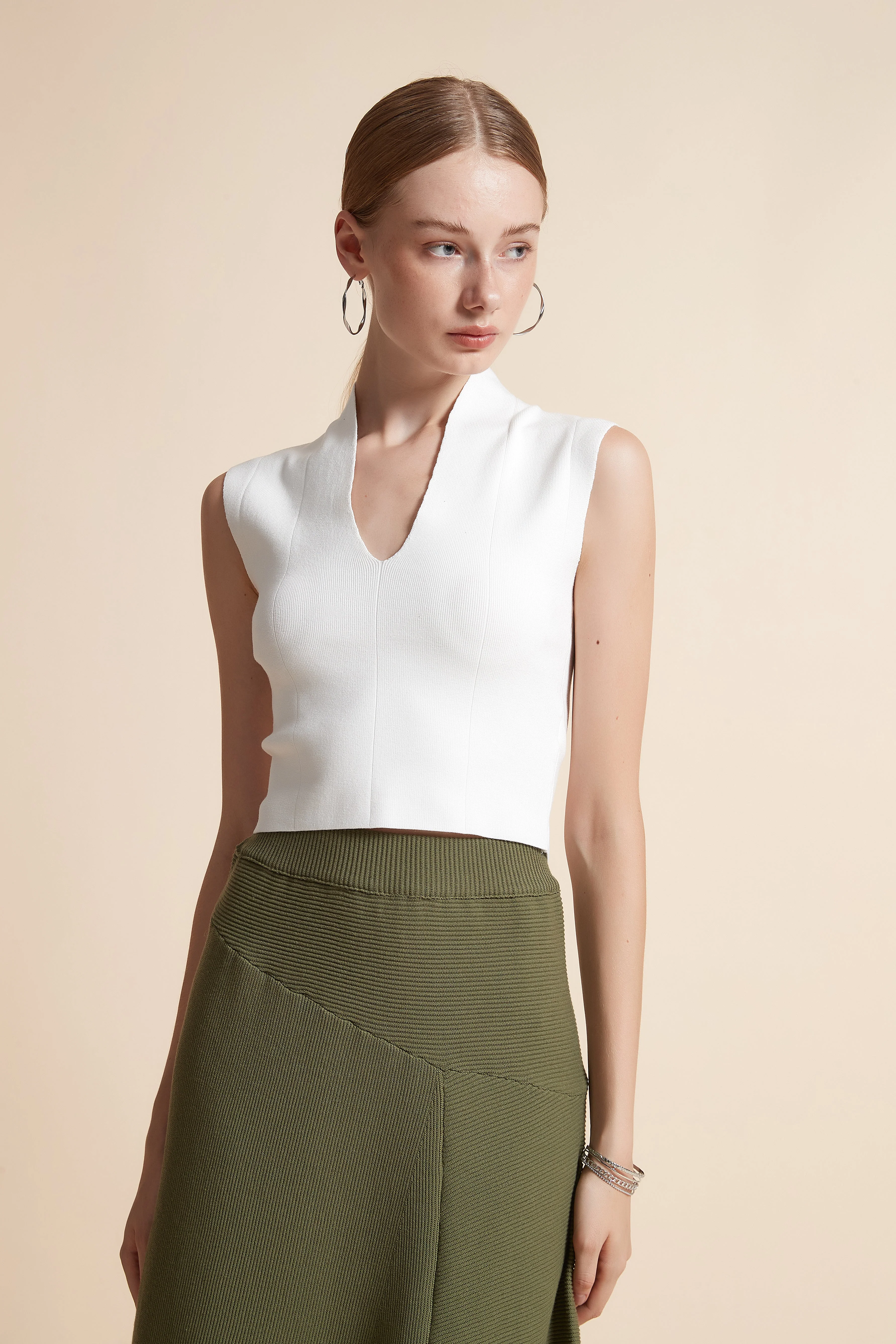 Ribbed Sleeveless V-Neck Top - Image 6