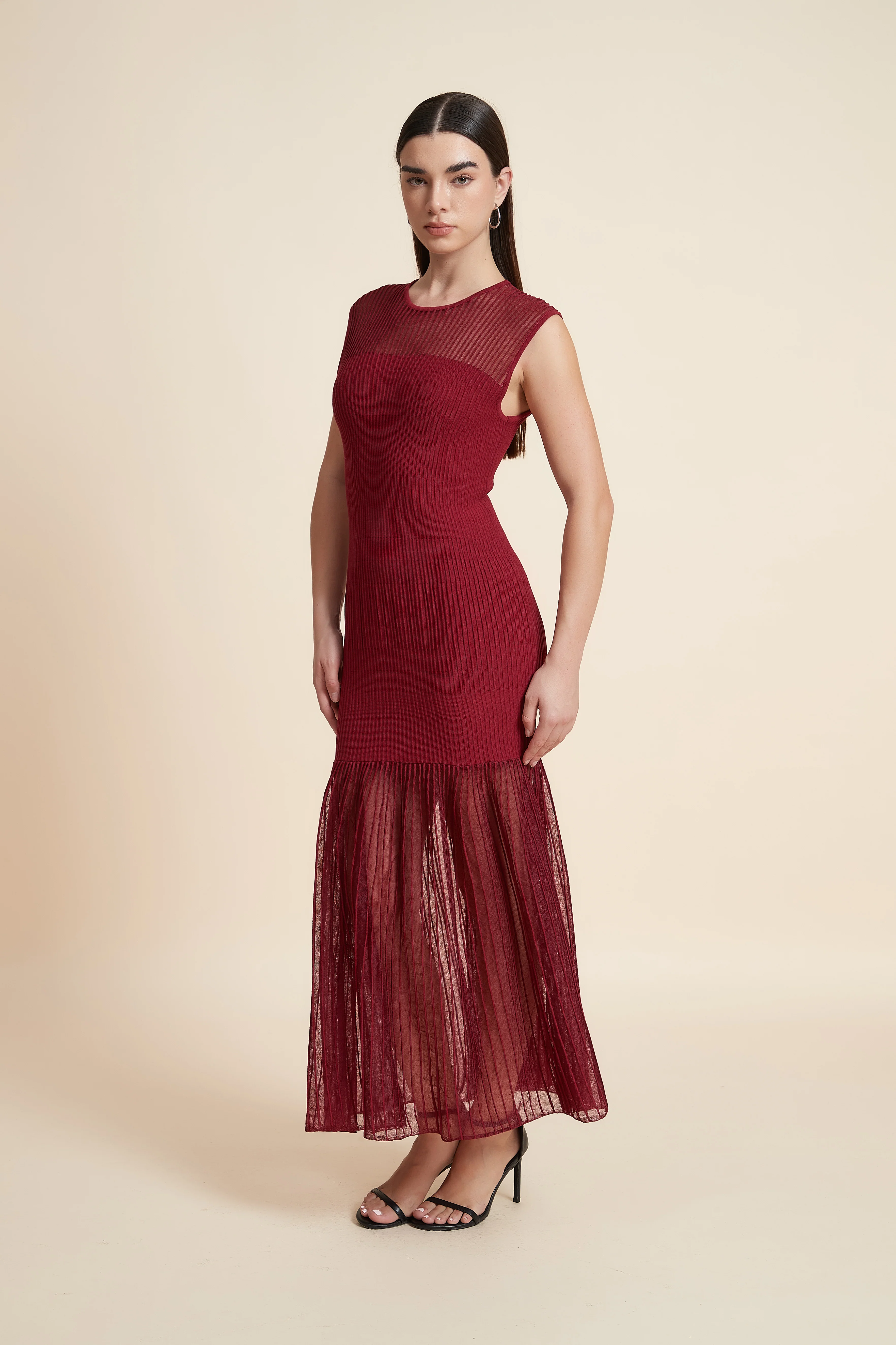 Plain Sleeveless Midi Dress - Image 2