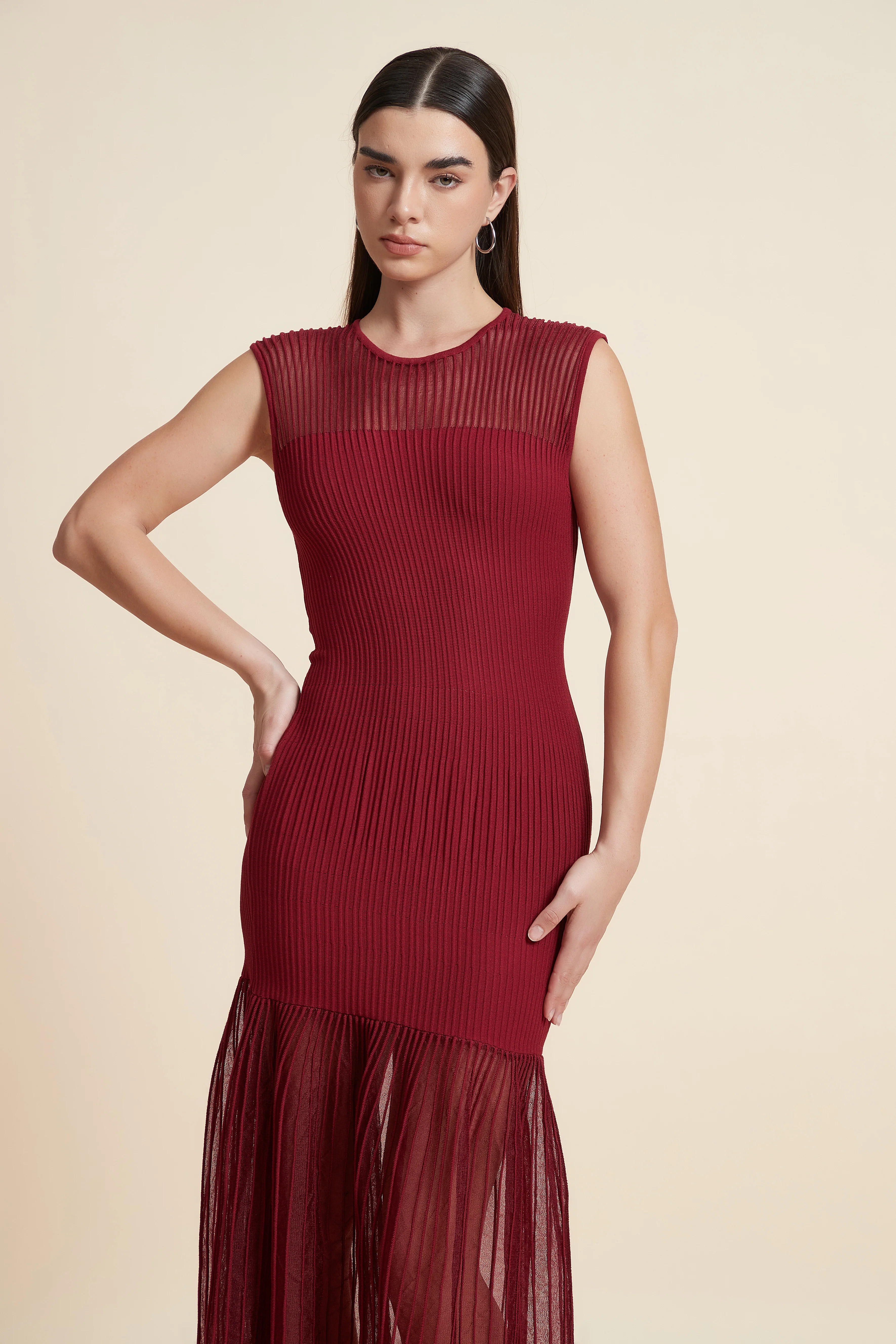 Plain Sleeveless Midi Dress - Image 4