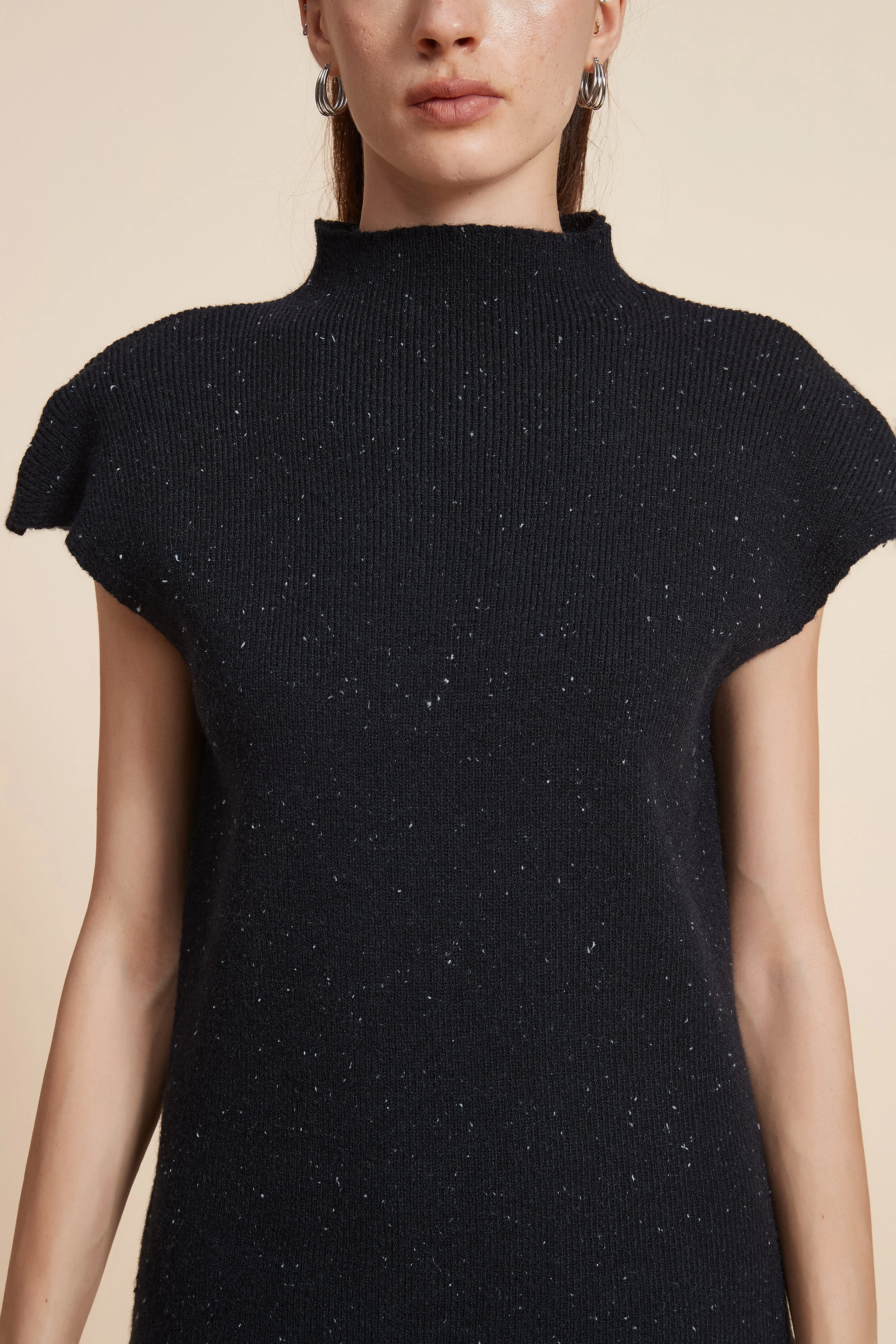 Plain High Neck Short Sleeve Sweater - Image 4