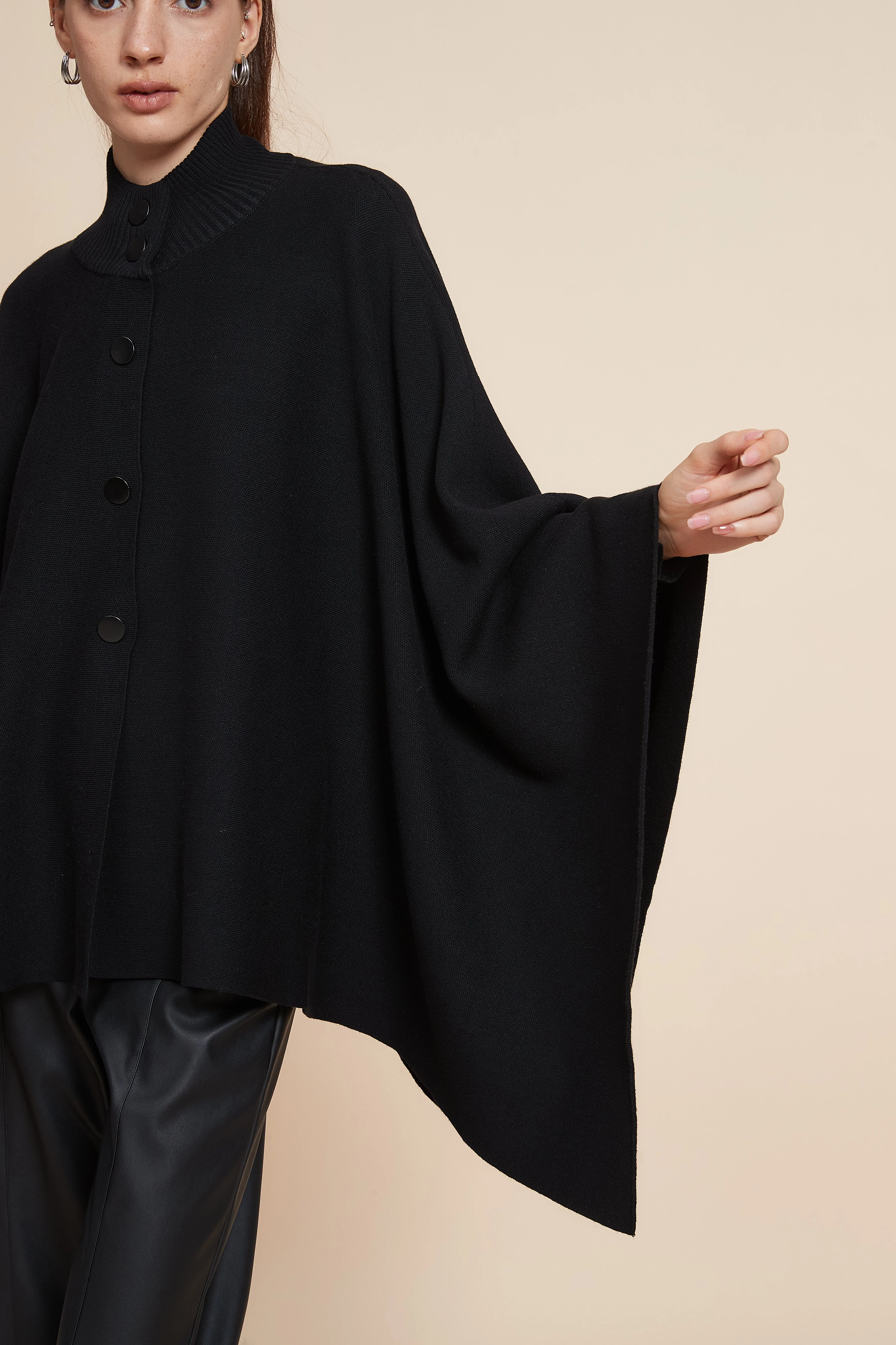 Plain Long Sleeve Poncho With Buttons - Image 4