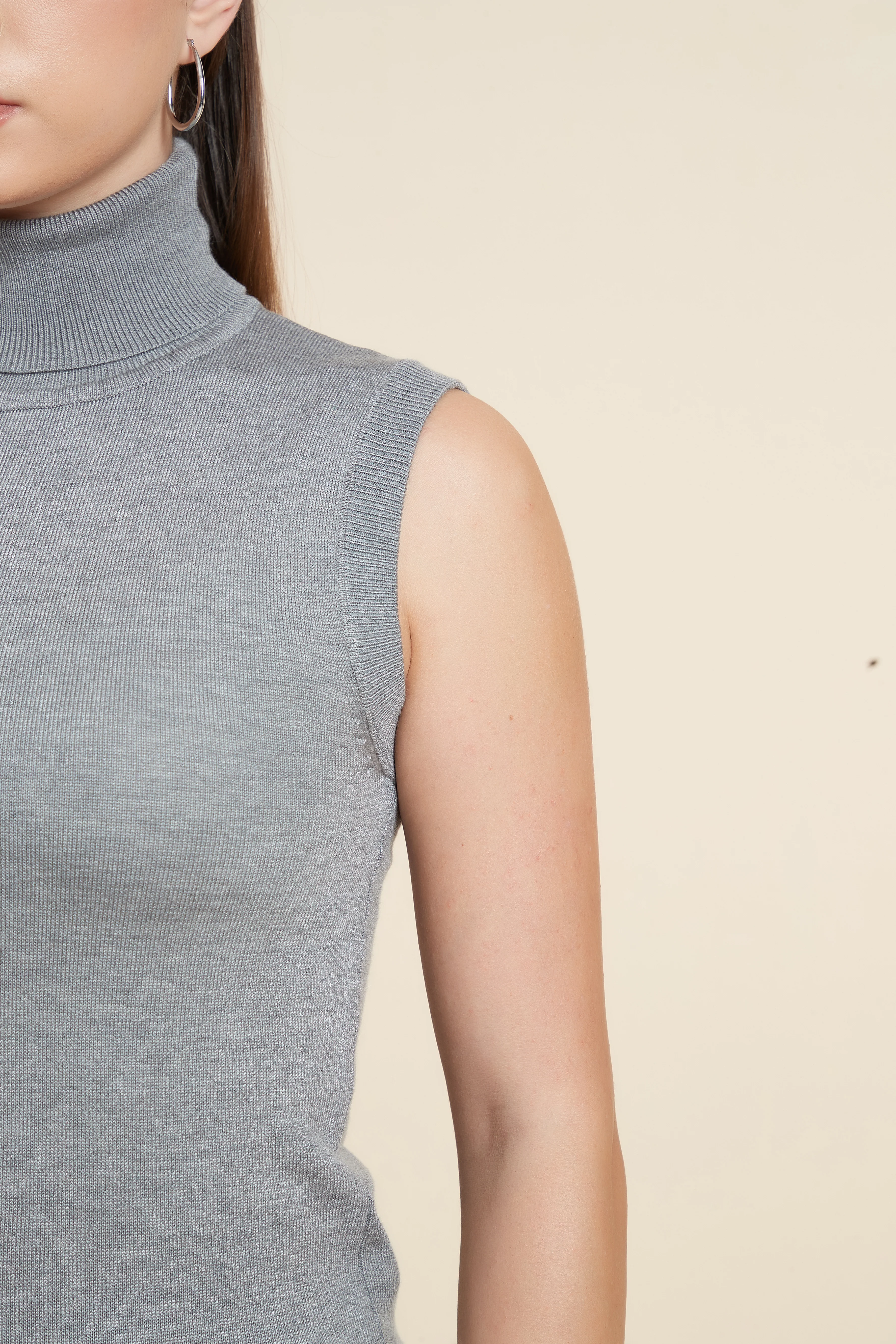 High Neck Sleeveless Blouse - Image 21