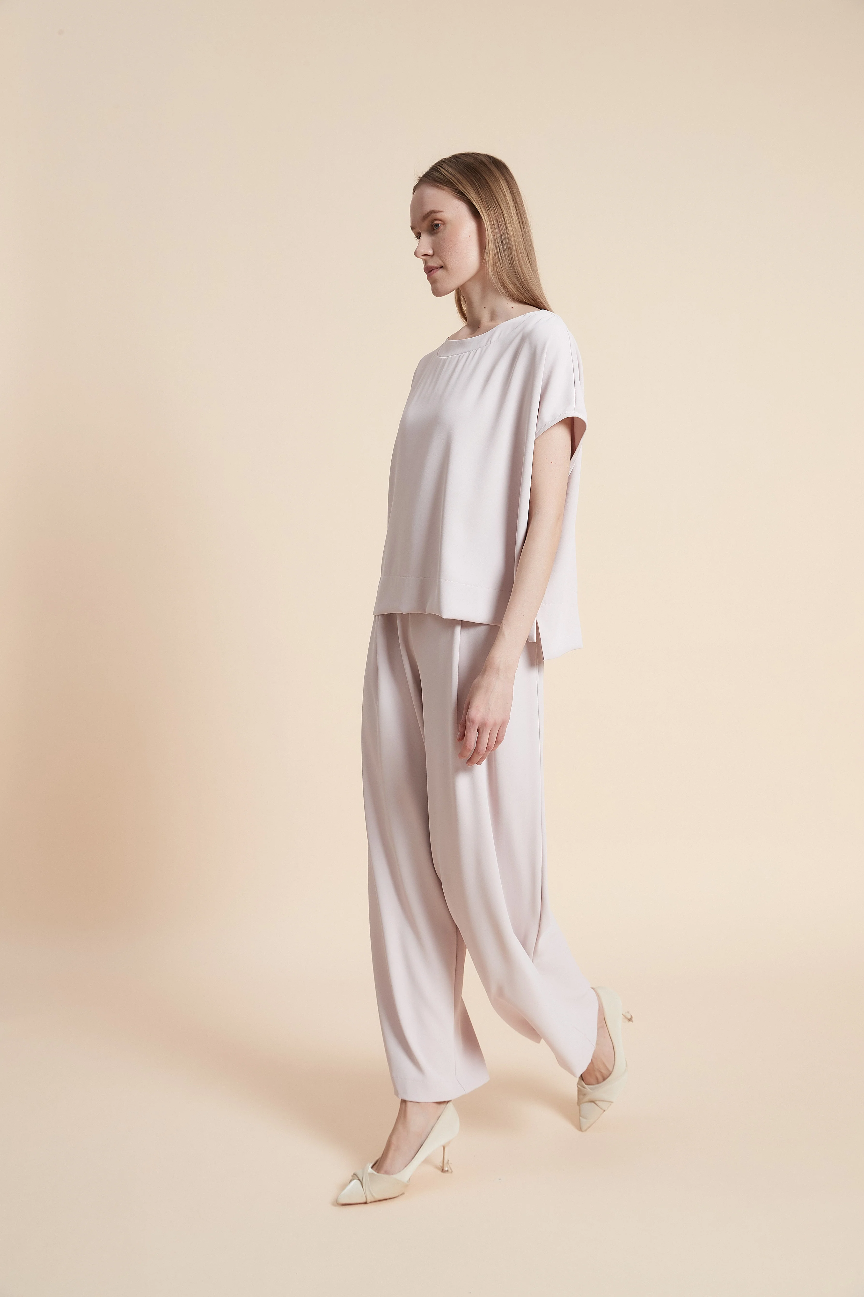 Plain half-Sleeve T-shirt - Image 12