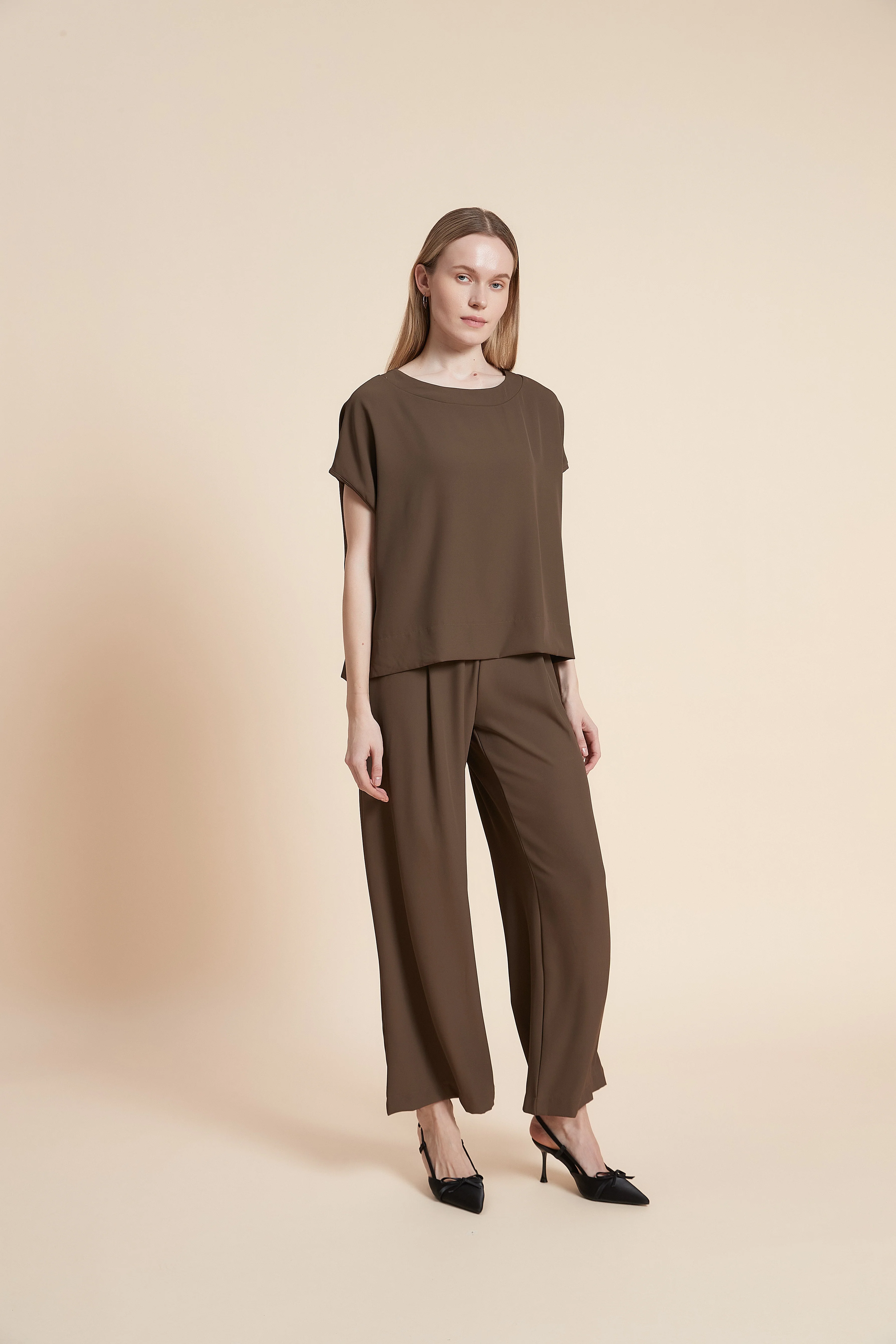 Plain half-Sleeve T-shirt - Image 5