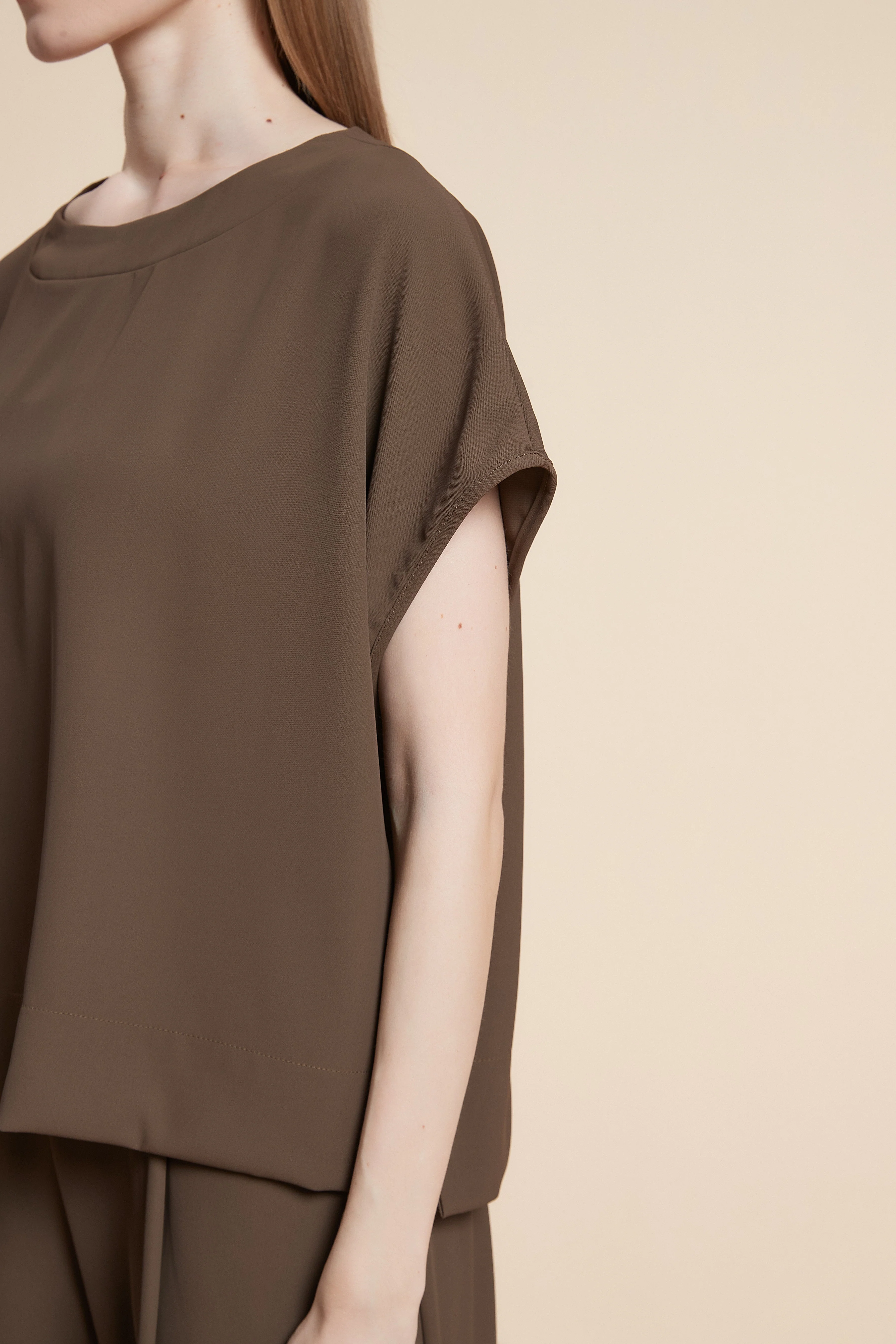 Plain half-Sleeve T-shirt - Image 8