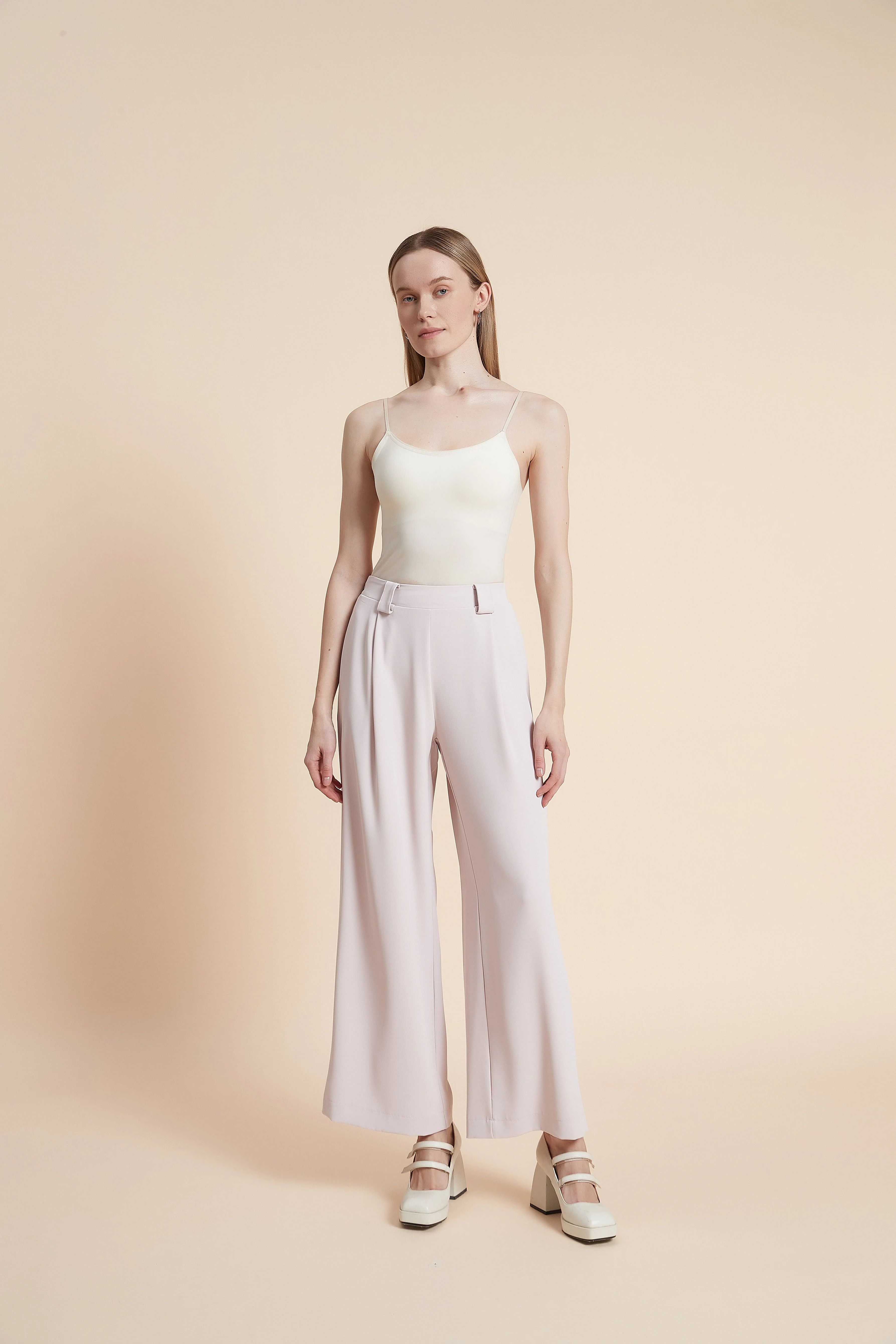 Plain Wide-leg Trousers - Image 11